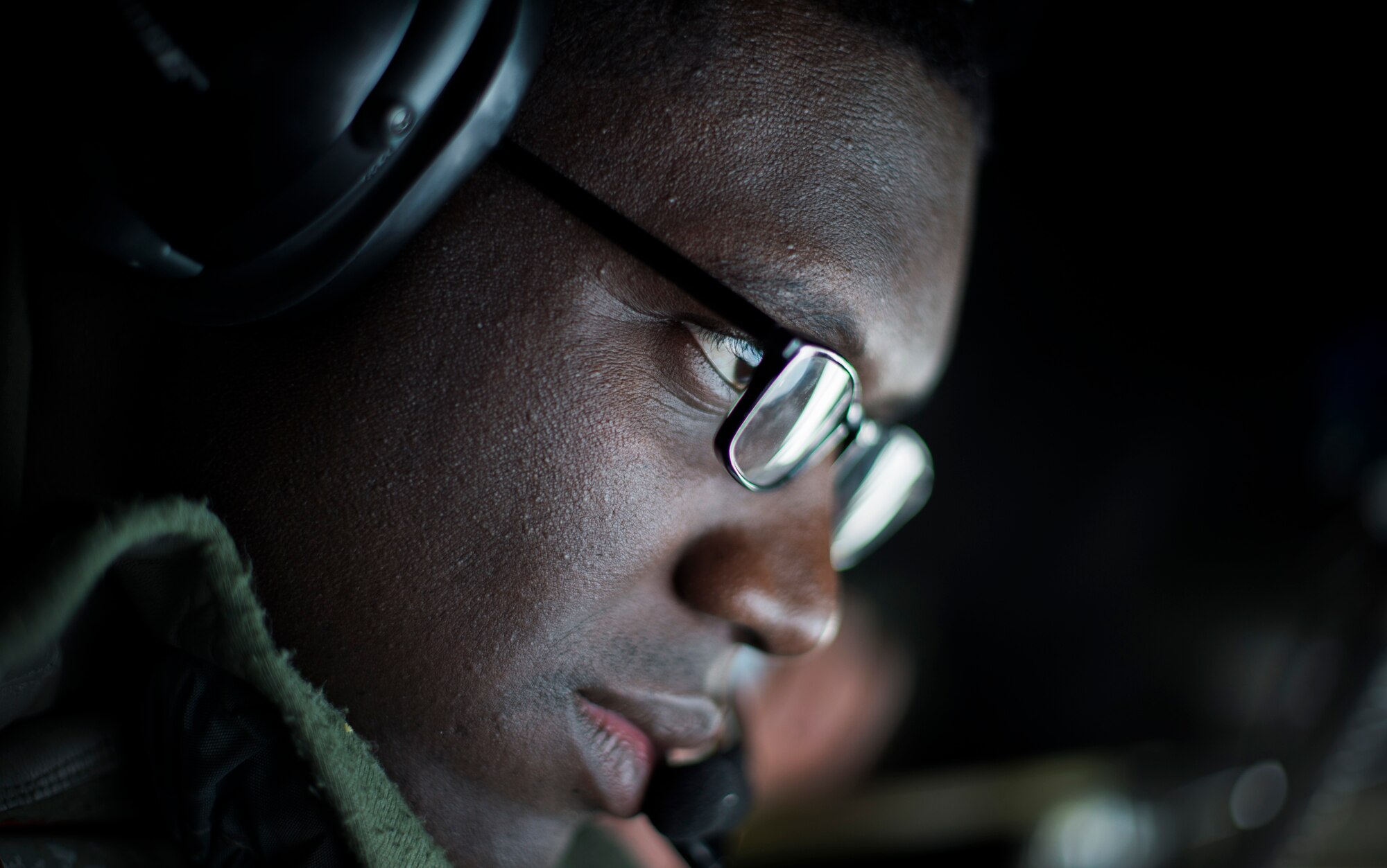 Senior Airman DeVaughn Granger, 100th Air Refueling Wing boom operator, refuels an A-10 Thunderbolt II above at Ramstein Air Base, Germany, March 26, 2015. Aircrew and a KC-135 Stratotanker from Royal Air Force Mildenhall, England, spent multiple days at Ramstein refueling more than 20 A-10s, honing their ability to keep aircraft flying. (U.S. Air Force photo/Senior Airman Damon Kasberg)