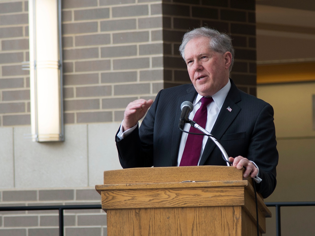 Undersecretary of Defense for Acquisition, Technology and Logistics Frank Kendall speaks to members of the U.S. Navy Naval Air Systems Command workforce at Naval Air Station Patuxent River, Md., March 31, 2015. U.S. Navy photo by Noel Hepp