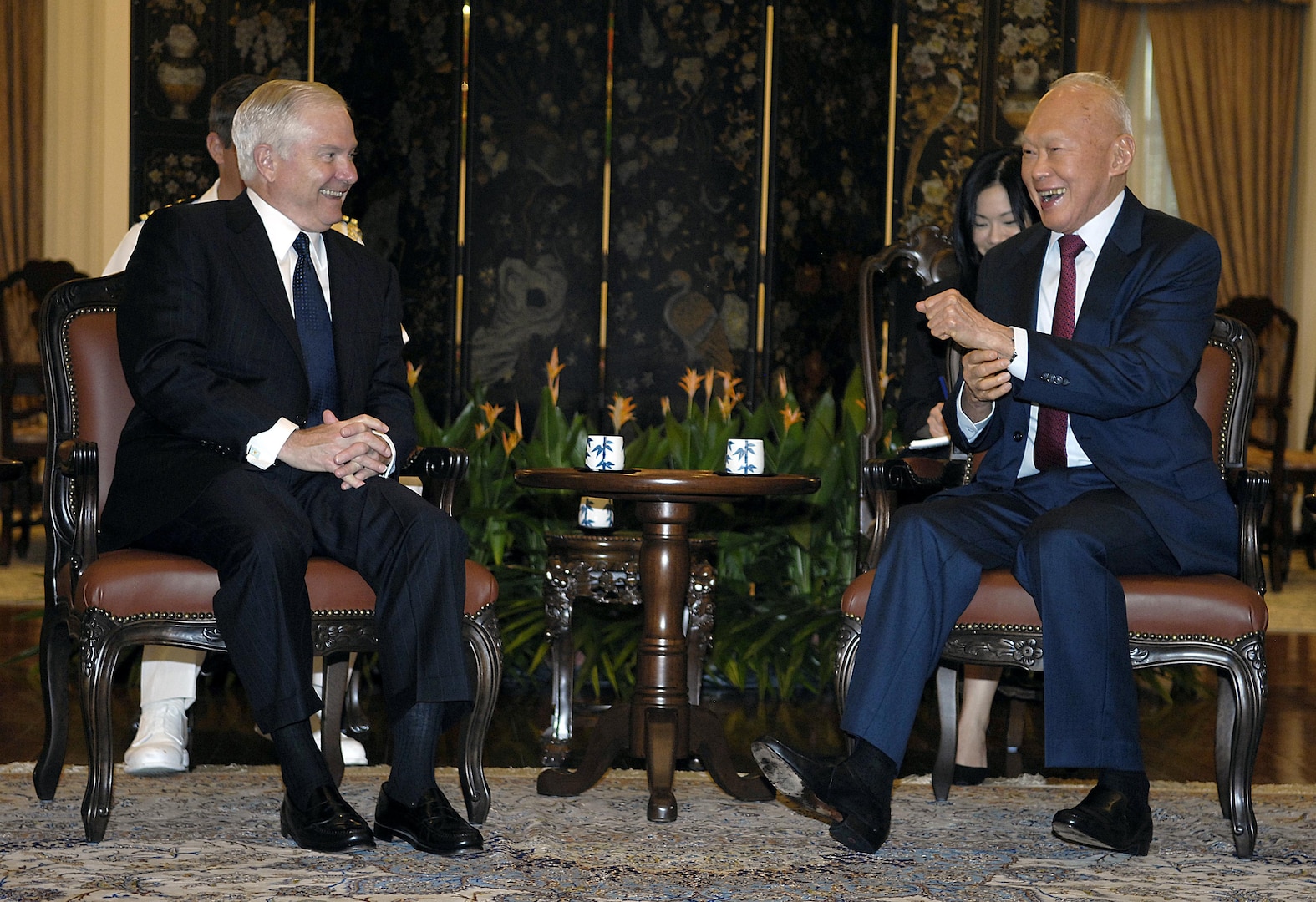 Defense Secretary Robert M. Gates shares a laugh with Singapore Minister Mentor Lee Kuan Yew during a meeting in Singapore, June 2, 2007. Gates was in Singapore to attend the 6th International Institute for Strategic Studies conference, the Shangri-La Dialogue. Defense Dept. photo by Cherie A. Thurlby