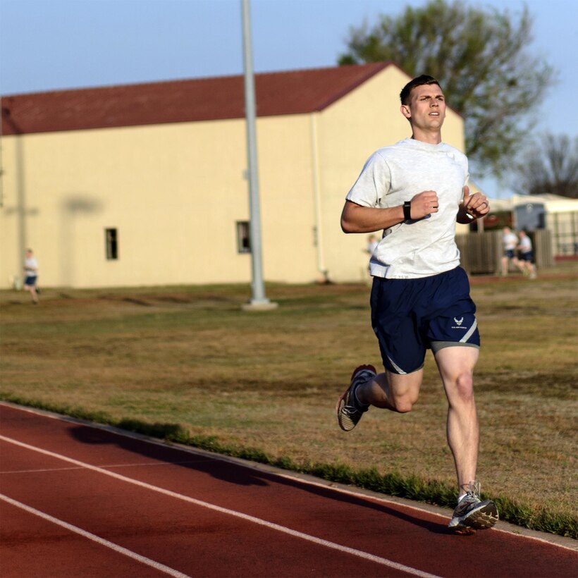 Albums 98+ Images for men taking the air force physical fitness test Updated