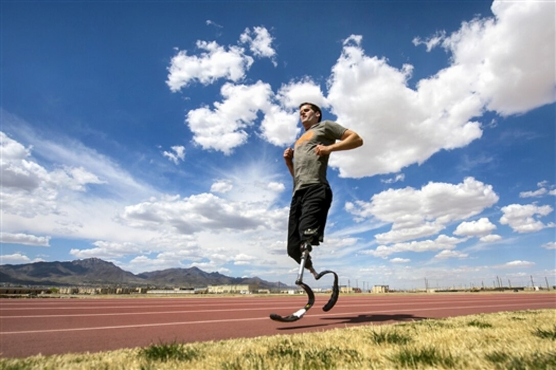 Army Sgt. Stefan Leroy runs a 1,500-meter event during the Army Trials on Fort Bliss in El Paso, Texas, April 1, 2015. Athletes in the trials are competing for a spot on the Army’s team in the 2015 Department of Defense Warrior Games.