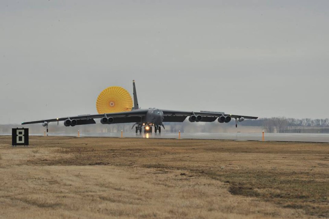 A B-52H Stratofortress lands at Minot Air Force Base, N.D., Apr. 2, 2015, after completing a U.S. Strategic Command-directed training mission, Polar Growl. The round-trip sortie from their home base to the North Sea region allowed the aircrews to hone their navigation skills and enhanced their ability to work with allied partners. STRATCOM is one of nine Defense Department unified combatant commands and is charged with strategic deterrence; space operations; cyberspace operations; joint electronic warfare; global strike; missile defense; intelligence, surveillance and reconnaissance; combating weapons of mass destruction; and analysis and targeting. (U.S. Air Force photo/Senior Airman Malia Jenkins)