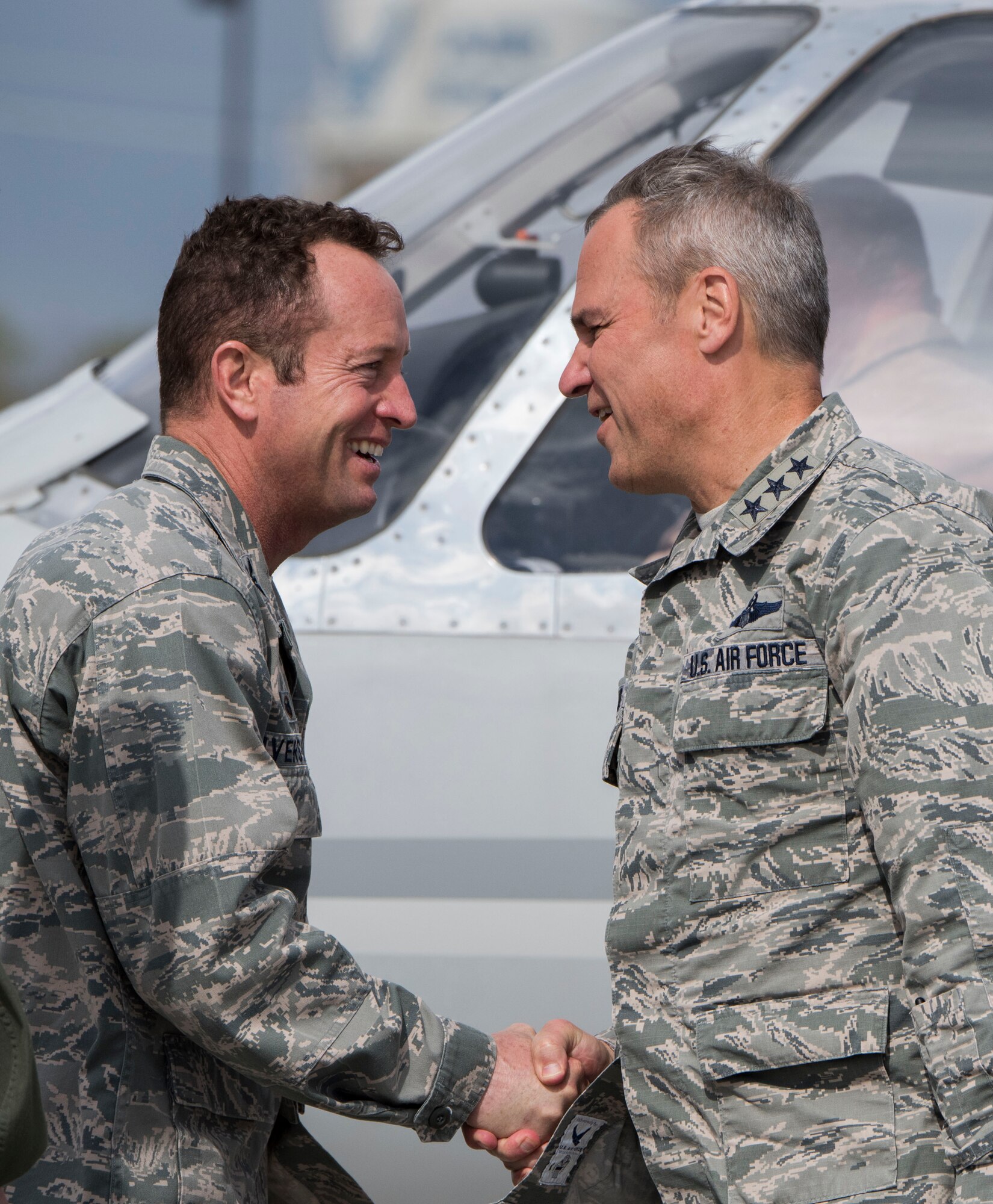 Lt. Gen. Chris Nowland (right), 12th Air Force (Air Forces Southern) commander, shakes hands with Col. David Iverson, 366th Fighter Wing commander, at Mountain Home Air Force Base, Idaho, March 31, 2015. This was Nowland’s first visit to Idaho since assuming command in December, 2014.(U.S. Air Force photo by Airman 1st Class Jeremy L. Mosier/Released)