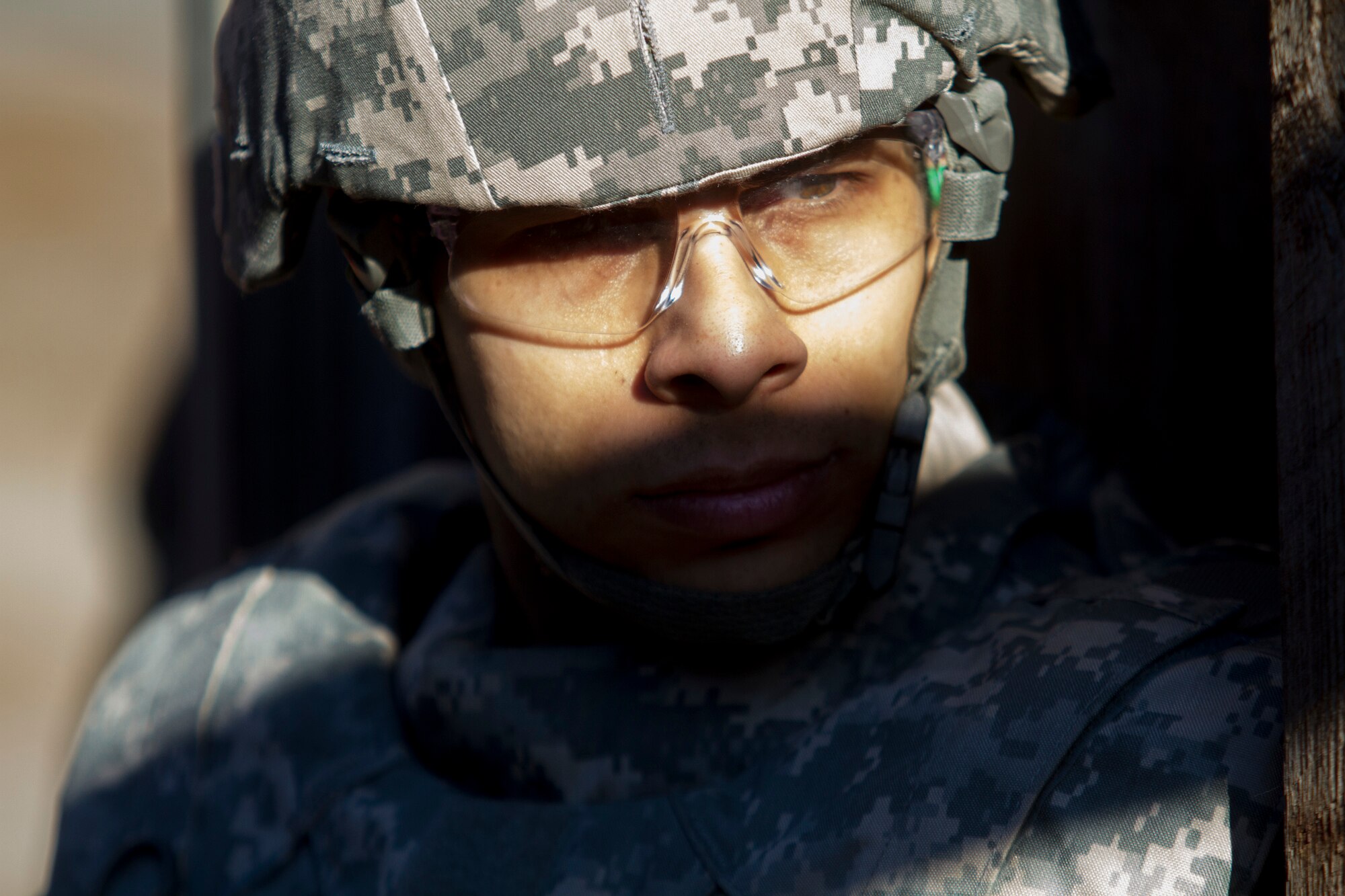 Army Reserve Sgt. Juan Rivera, 31, from Bronx, N.Y., works his way through a scenario-based Army Warrior Task exercise during day two of the 200th Military Police Command???s Best Warrior Competition on April 2 at Joint Base McGuire-Dix???Lakehurst, N.J. Eight warfighters are competing in the weeklong competition held March 31 ??? April 3 in a variety of physical and mental events to earn the top spot of Best Warrior for Soldier and noncommissioned officer of the year. Rivera is a Military Police Soldier assigned to the 340th MP Company. The winners will compete at the Army Reserve Best Warrior Competition held in May. The 200th MPCOM is the largest Department of Defense law enforcement organization, with nearly 14,000 Soldiers living in 44 states. (Army Reserve photo by Sgt. 1st Class Mark Bell/released)