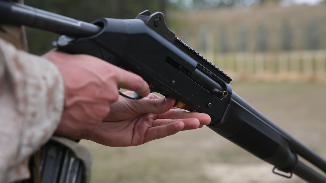 2nd Intel Bn trains on shotgun range