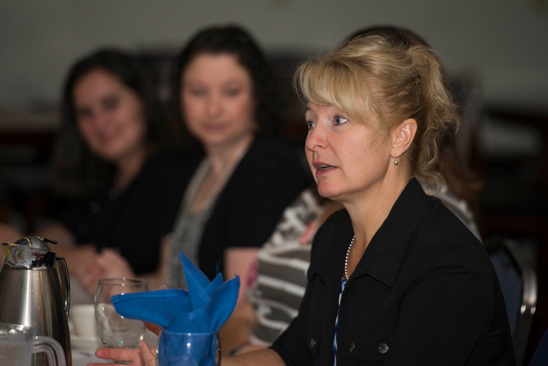 Athena Cody, wife of Chief Master Sgt. of the Air Force James A. Cody, visited with Key Spouses at Sheppard Air Force Base, Texas, April 8, 2015. The Codys toured Sheppard to meet with Airmen, thank them for what they do and answer their questions. The Key Spouses talked about the different events and programs their organization offered for Airmen. Athena Cody replied with suggestions for overcoming current challenges. (U.S. Air Force photo by Senior Airman Kyle Gese/Released)

