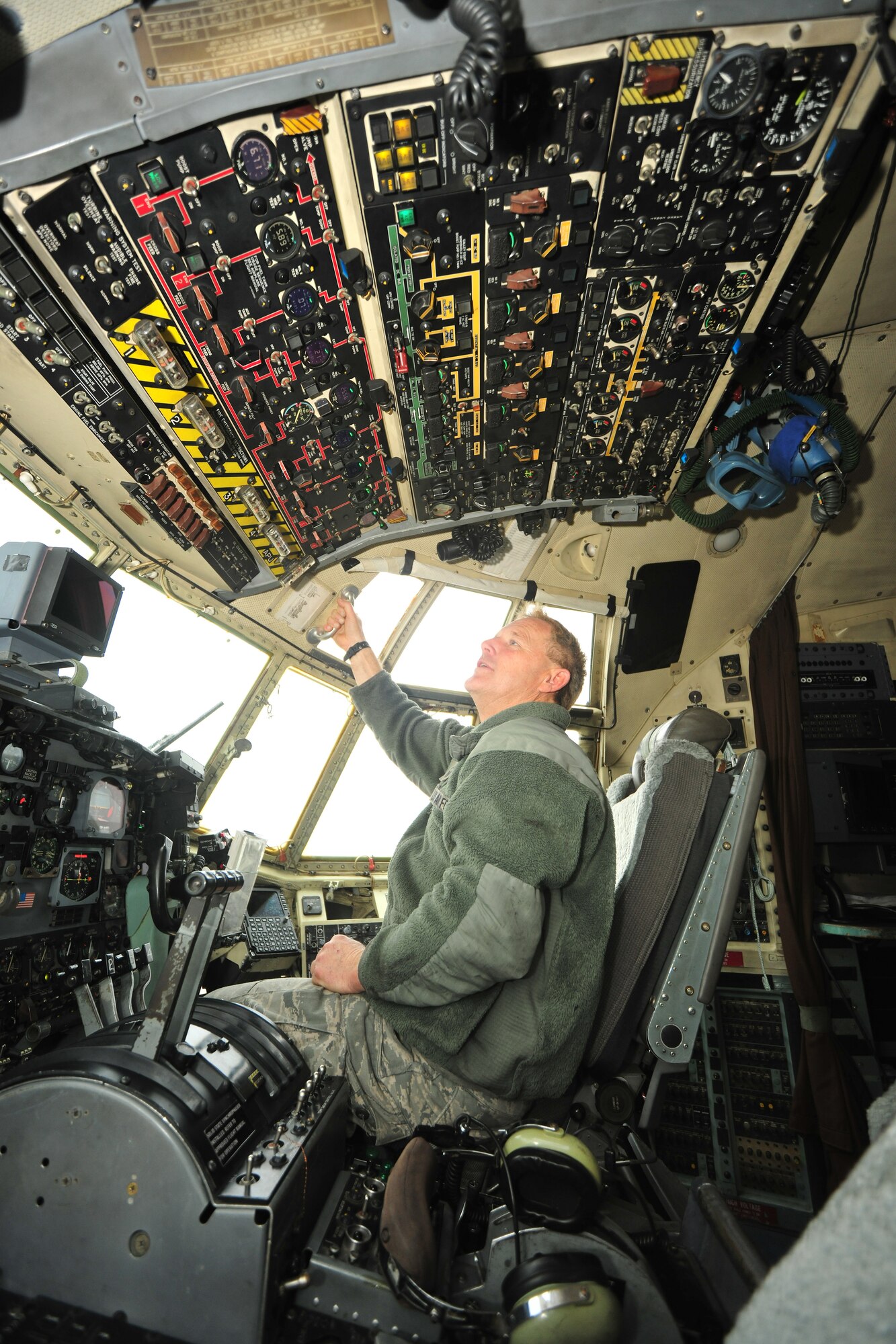 Master Sgt. Jeffery Dillon of the 166th Maintenance Squadron, Delaware Air National Guard, maintains instruments aboard a C-130 aircraft at the New Castle ANG Base, Del., April 10, 2015. The aircraft will be flown April 11 during Operation Cyclone, a Delaware National Guard joint training exercise when Airmen and Soldiers will respond to a simulated tornado that has swept through New Castle County. Army Black Hawk helicopters will evacuate simulated wounded personnel to the air base, with patients loaded onto C-130s for aerial evacuation. Separate from the exercise, on April 12, six C-130s will participate in the largest formation flown by the wing since departing for Southwest Asia in March 2003 to support Operation Iraqi Freedom. (U.S. Air National Guard photo by Staff Sgt. John Michaels)