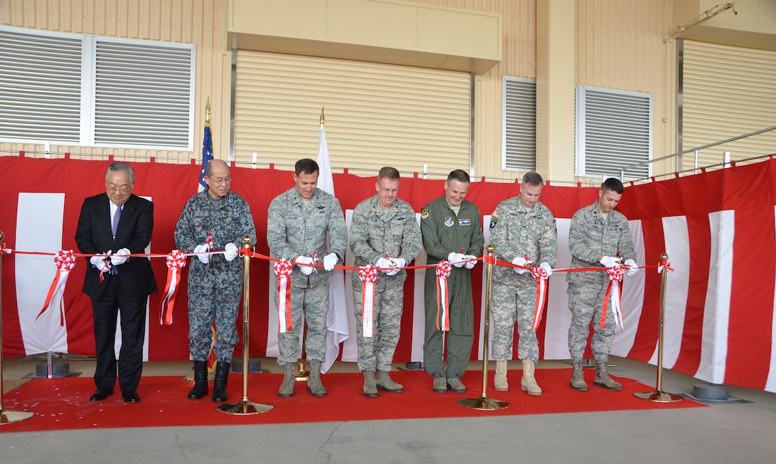 The U.S. Army Corps of Engineers, Japan District recently completed construction of a new Mechanized Materials Handling System (MMHS) as part of the Western Pacific Transportation Facility on Yokota Air Base, Japan. The MMHS, which supports the 730th Air Mobility Squadron, is one of only three fully-automated systems Department of Defense-wide (DOD), used to receive, house, sort, package, and ship cargo throughout the world. 