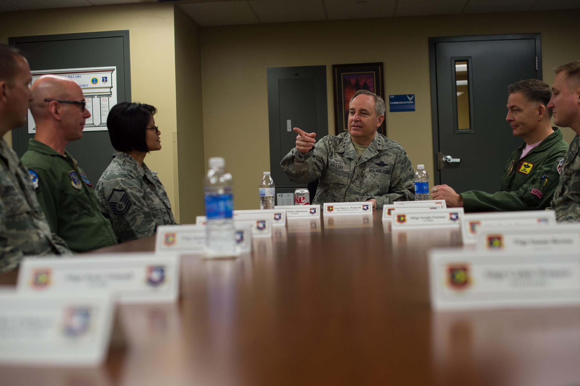 Gen. Mark Welsh, Chief of Staff of the U.S. Air Force, visits with enlisted airmen from the 137th and 507th Air Refueling Wings at Tinker Air Force Base, Oklahoma, April 11, 2015. Welsh met with airmen to ensure the needs of all Airmen are being considered. (Air National Guard photo by Airman 1st Class Tyler Woodward)