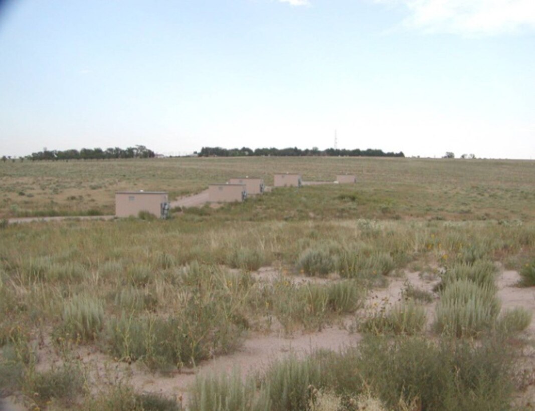 Pueblo
Chemical Depot is located in southeastern
Colorado in Pueblo County. It encompasses more
than 23,000 acres of rolling prairie and includes a
variety of buildings and other structures.