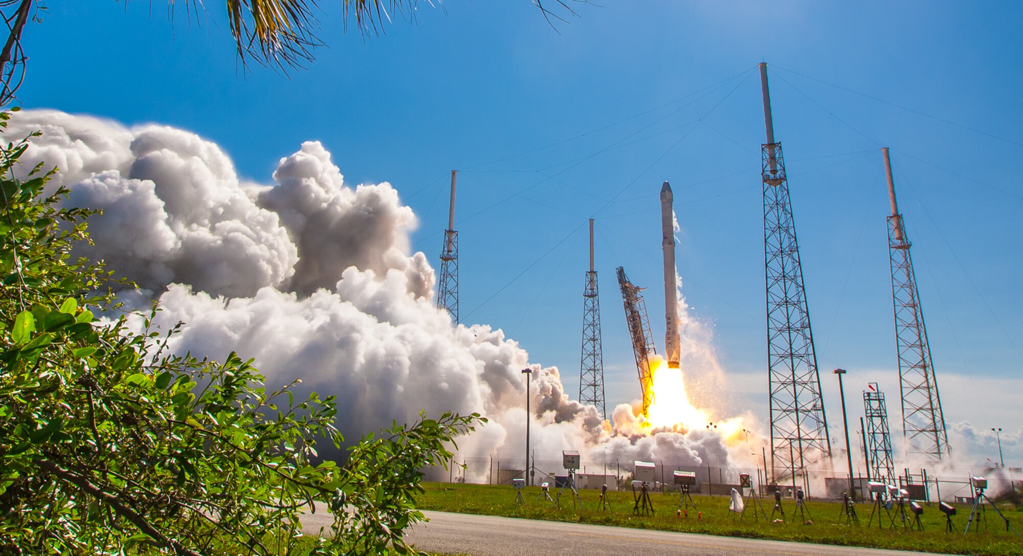 The 45th Space Wing supported Space Exploration Technologies' (SpaceX) successful launch of their Falcon 9 Dragon spacecraft headed to the International Space Station from Space Launch Complex 40 at Cape Canaveral Air Force Station, Fla., April 14 at 4:10 p.m. EDT. (Photo by Mike Killian) (For limited release) 