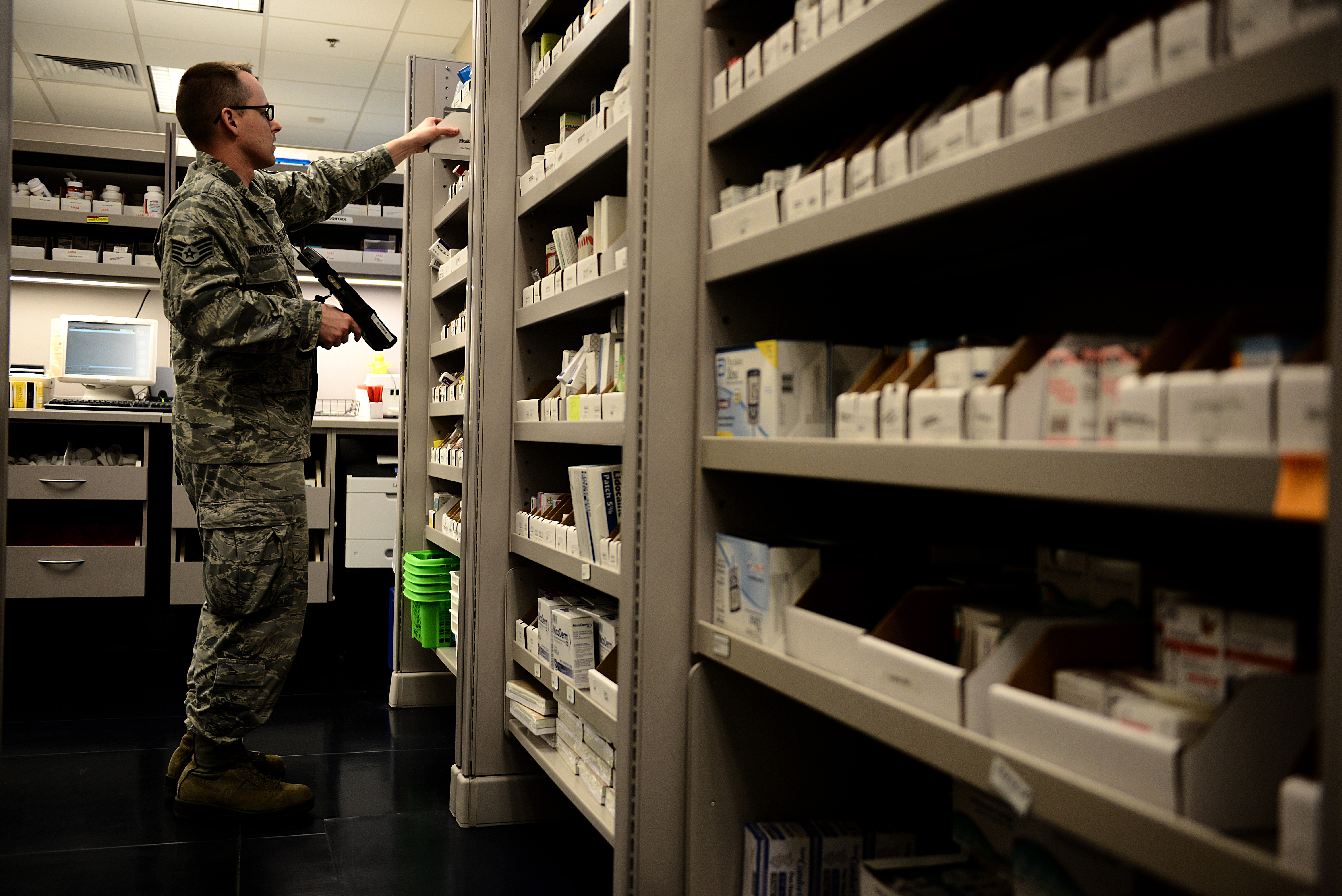 scott afb pharmacy