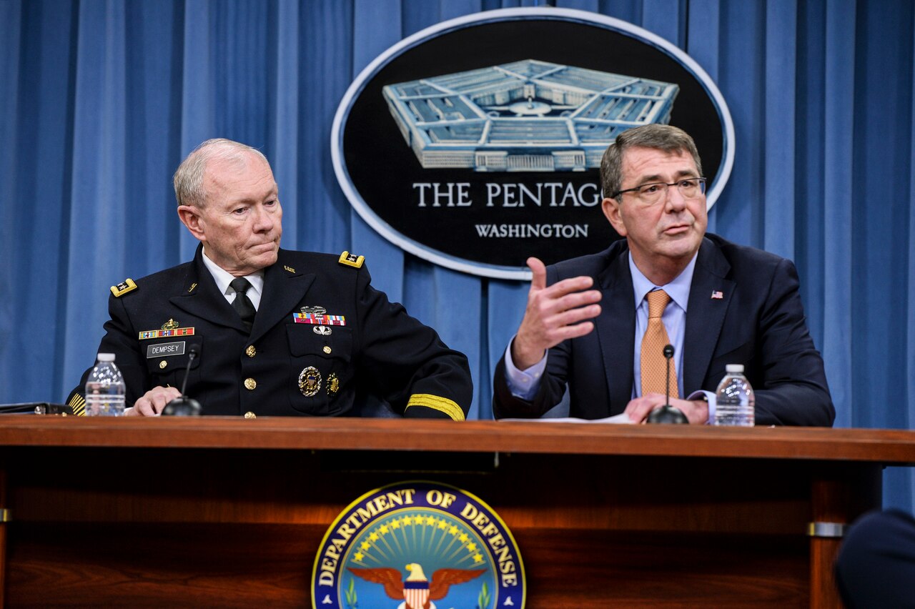 Army Gen. Martin E. Dempsey, chairman of the Joint Chiefs of Staff, left, and Defense Secretary Ash Carter conduct a news conference at the Pentagon, April 16, 2015. DoD photo by Army Sgt. 1st Class Clydell Kinchen