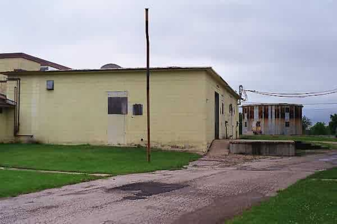 The former Waverly Air Force Radar Station is located in northeast Iowa south of the city of Waverly, Bremer County, Iowa.