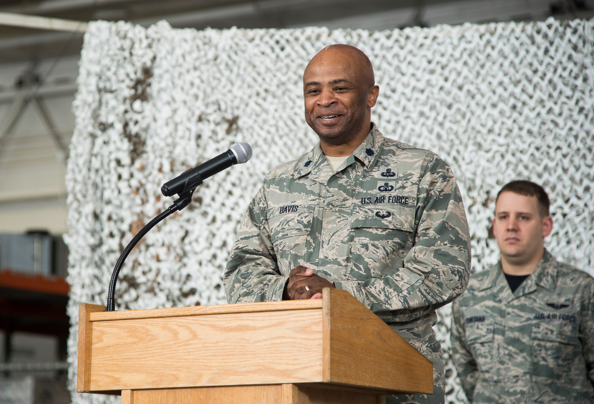 Lt. Col. Donovan Davis, 817th Global Mobility Squadron commander, speaks after assuming command during the 817 GMS change of command ceremony at Joint Base McGuire-Dix-Lakehurst, N.J., April 17, 2015. During the ceremony, Lt. Col. Justin Niederer relinquished command as Lt. Col. Donovan Davis assumed command. (U.S. Air Force photo/Staff Sgt. Gustavo Gonzalez)