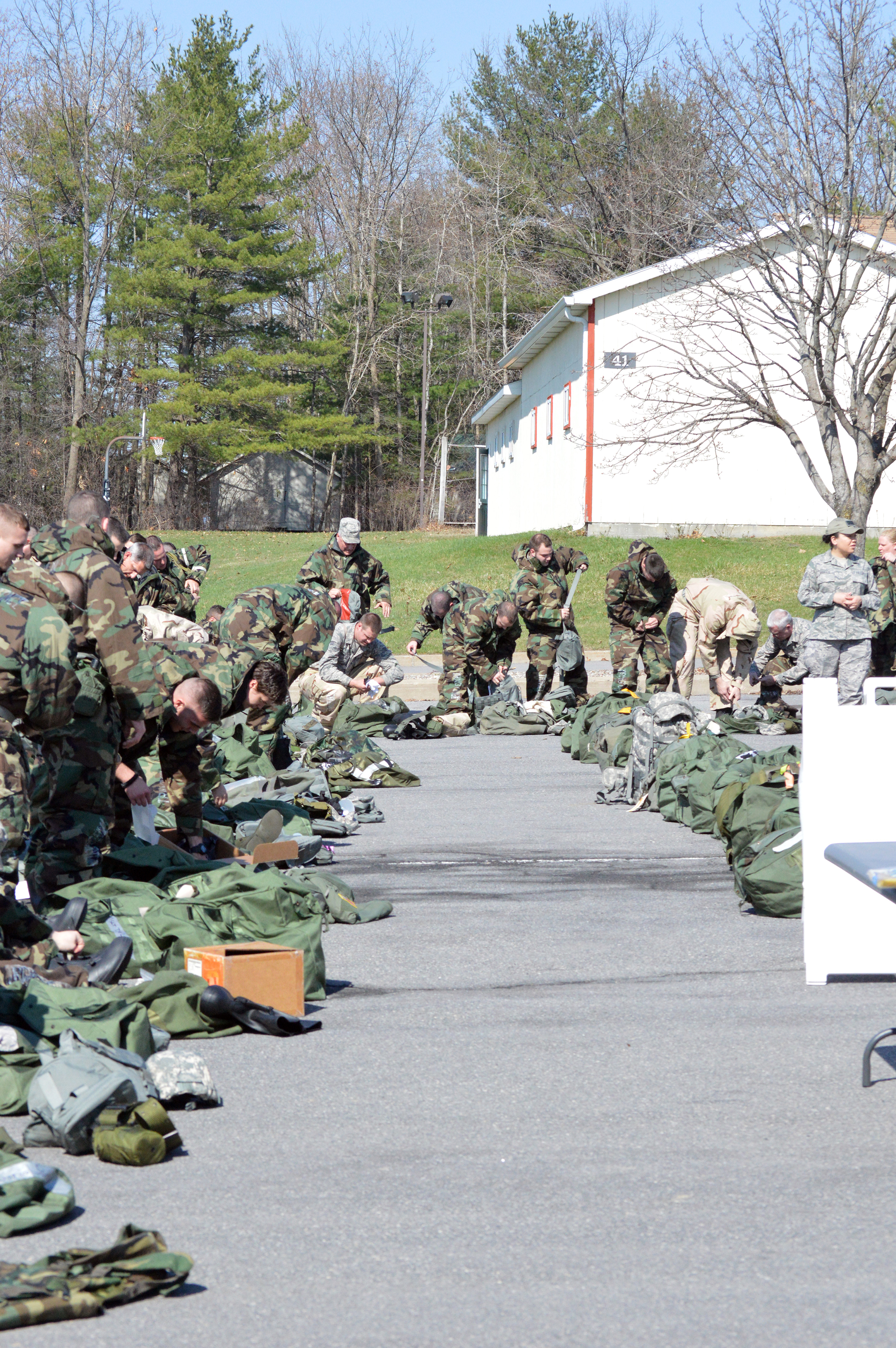 Airmen get hands-on training during wing's first rodeo > 109th Airlift ...