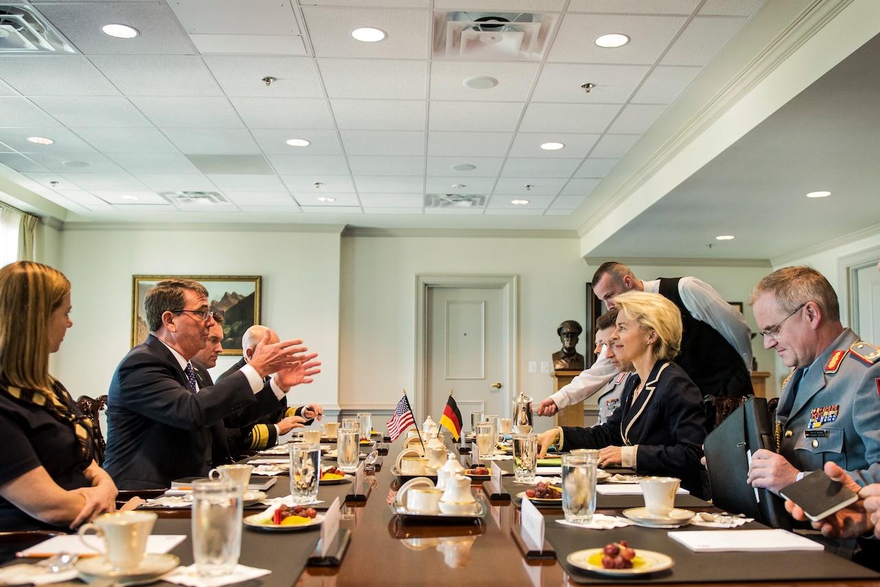 U.S. Defense Secretary Ash Carter hosts a working lunch for German Defense Minister Ursula von der Leyen at the Pentagon, April 20, 2015. The two defense leaders met to discuss matters of mutual importance. DoD photo by U.S. Navy Petty Officer 2nd Class Sean Hurt