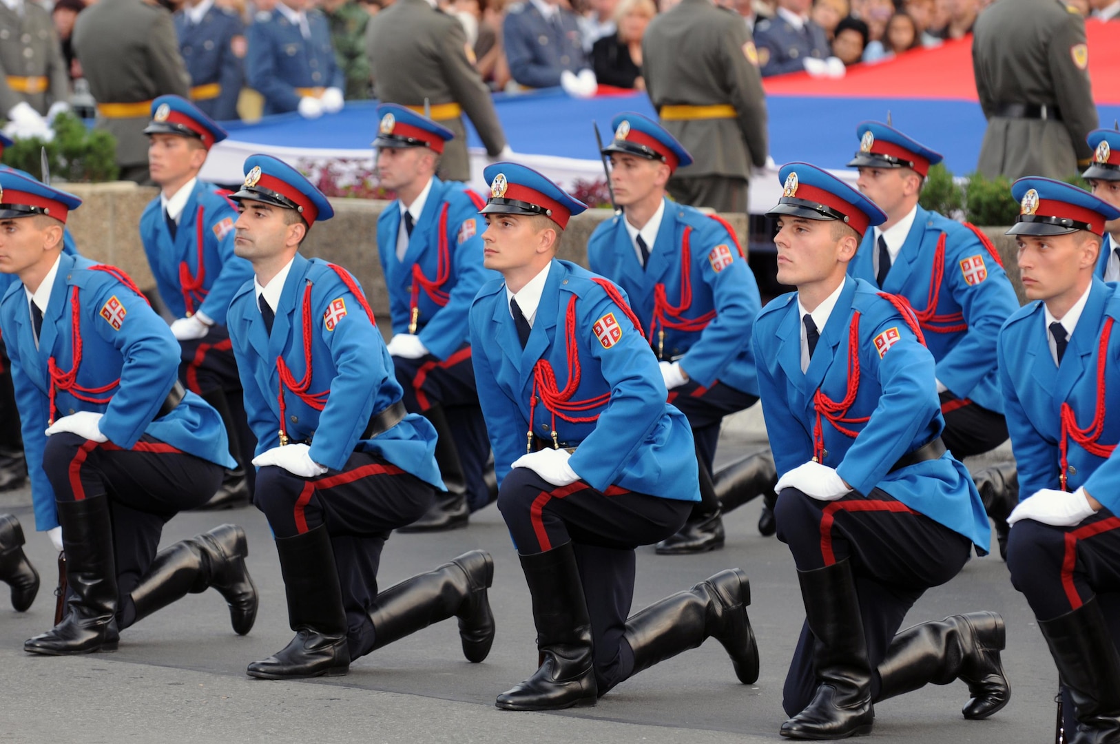 Officer cadets from Serbia's Military Academy take part in a graduation
ceremony in front of the National Assembly of the Republic of Serbia in
Belgrade, Serbia, on Sept. 11, 2010, attended by Air Force Gen. Craig
McKinley, the chief of the National Guard Bureau, Army Maj. Gen. Gregory
Wayt, the adjutant general of the Ohio National Guard and other Guard
leaders. Serbia is Ohio's partner in the 62-nation National Guard State Partnership
Program.