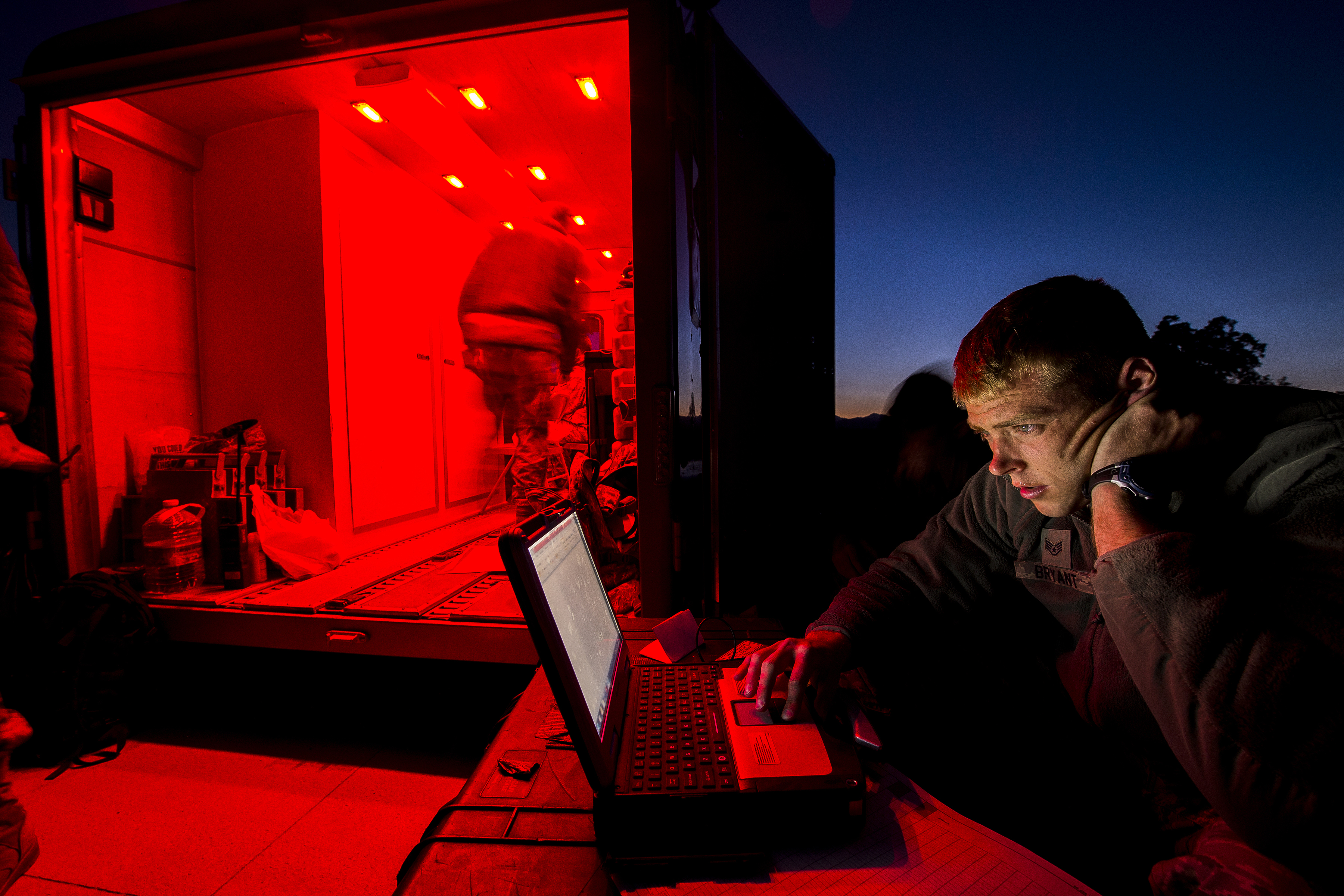 air max essential ivory