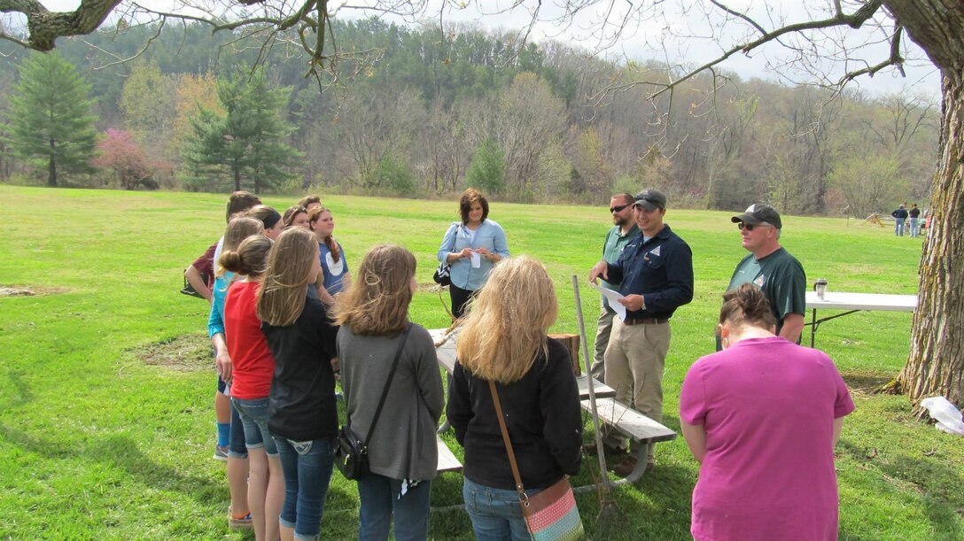 More than 490 8th Graders from Twin Rivers, Sacred Heart and Poplar Bluff School District participated in seven sessions surrounding the Earth Day Celebration at Wappapello Lake.