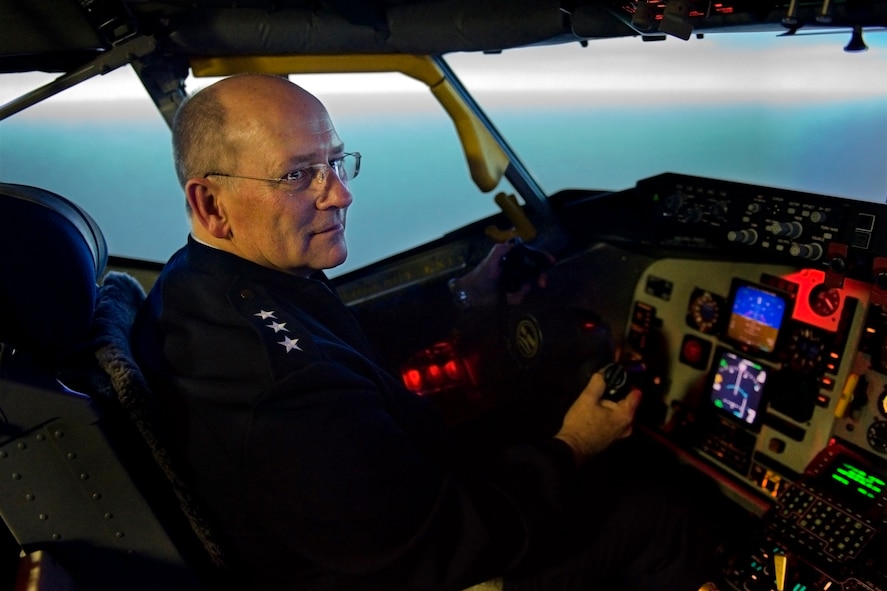 Lt. Gen. James Jackson, Chief of Air Force Reserve and Air Force Reserve Command commander, flies a KC-135R Stratotanker simulator during a visit of Grissom Air Reserve Base, Ind., April 17, 2015. During the visit, Jackson also spoke to Grissom Airmen to thank them for their service to the nation. (U.S. Air Force photo/Tech. Sgt. Benjamin Mota)