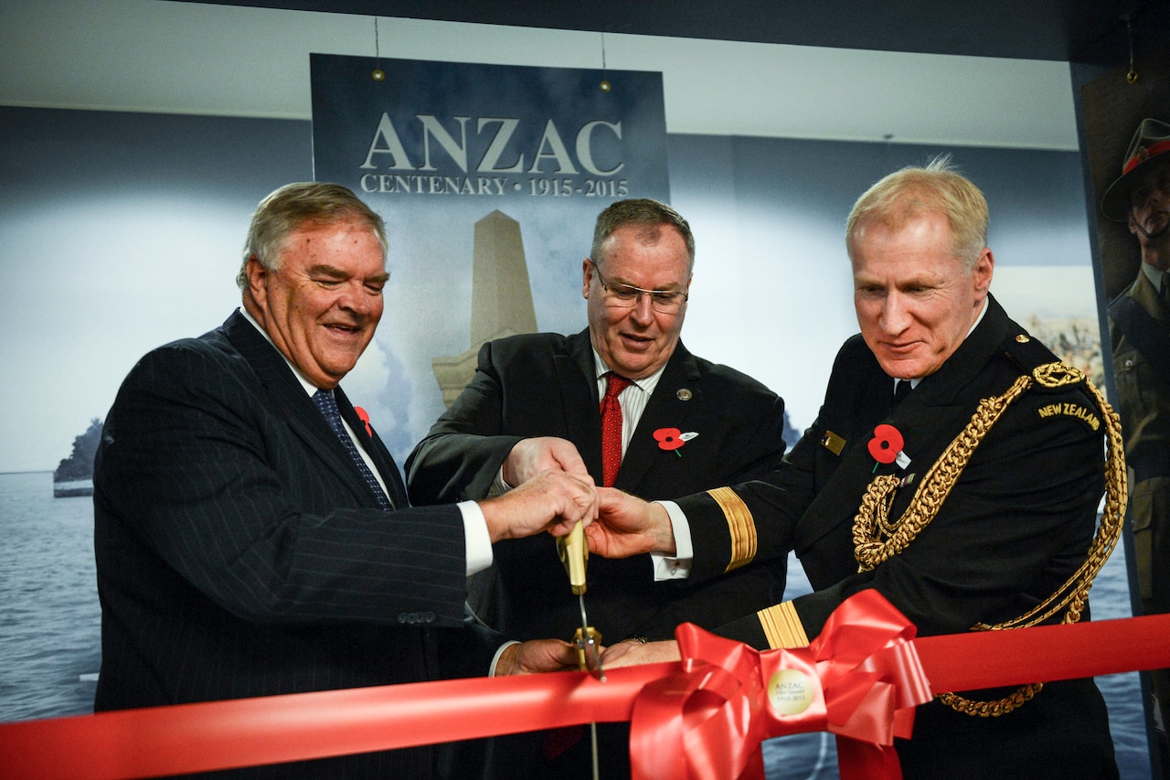 Deputy Defense Secretary Bob Work hosts a ribbon-cutting ceremony with senior officials from Australia and New Zealand in the Pentagon’s Australia, New Zealand and United States Corridor, April 22, 2015. The event also acknowledges ANZAC Day, which commemorates the military accomplishments of the Australian and New Zealand forces, and World War I’s Battle of Gallipoli. DoD photo by Navy Petty Officer 2nd Class Sean Hurt