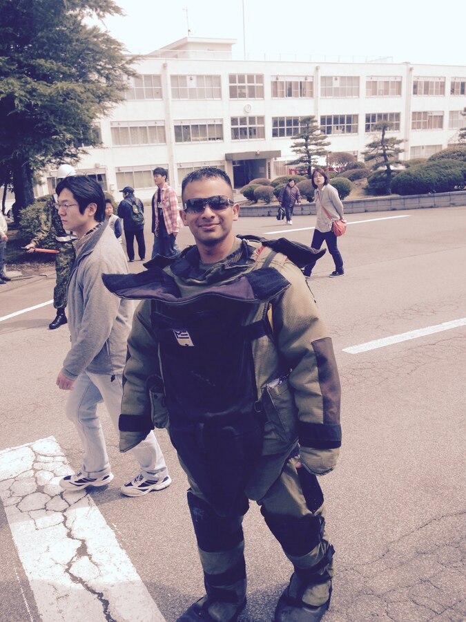 12 Apr 2015 
JGSDF Camp Takigahara, Gotemba, Shizuoka
Pref., Japan - SSgt Lopez supports a portable display of Camp Fuji's EOD
equipment during the Takigahara 41st Anniversary Festival.
