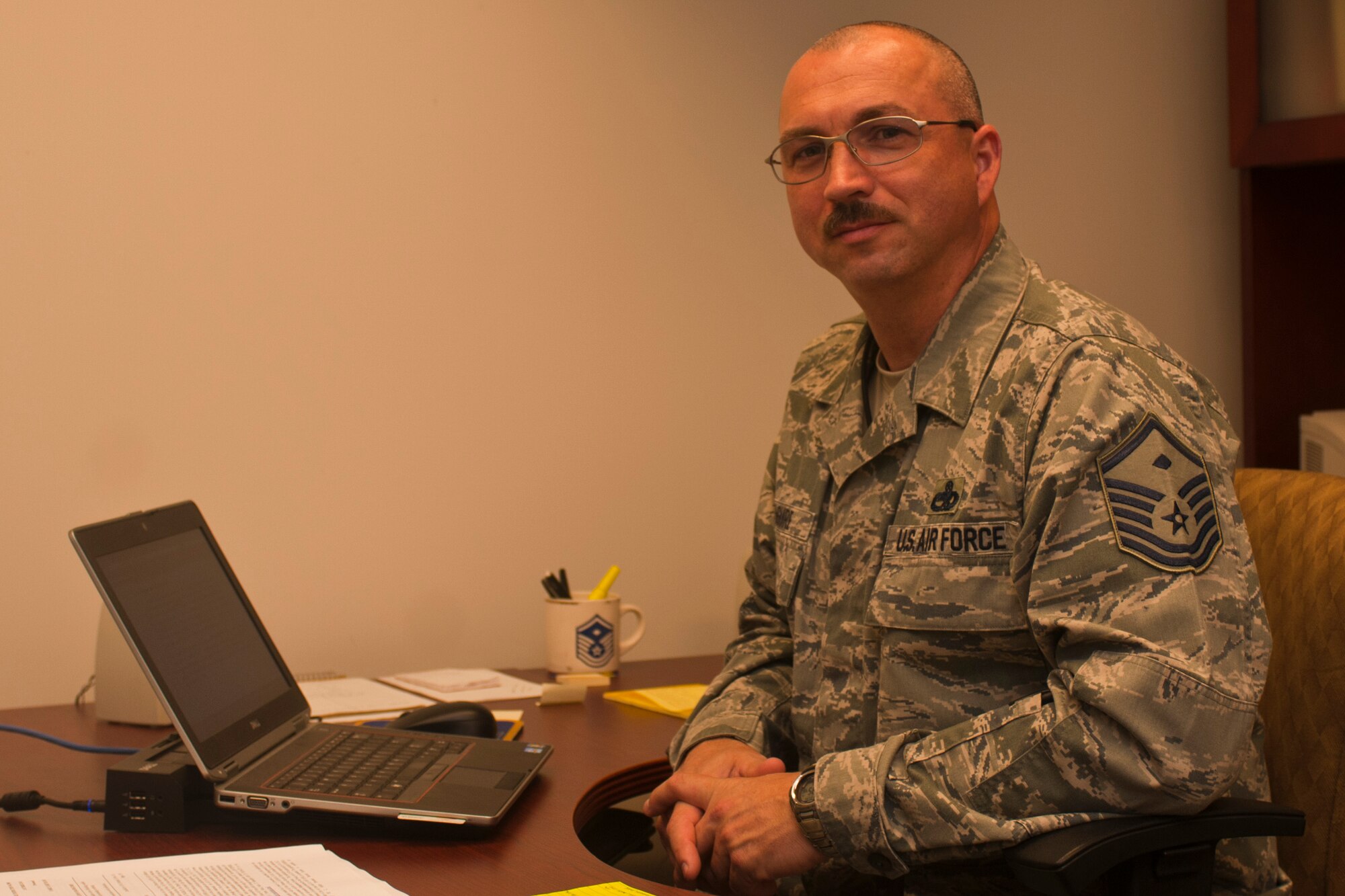 U.S. Air Force Master Sgt. Todd McGuire, Aircraft Maintenance Squadron, 121st Air Refueling Wing, Rickenbacker, Ohio, assisted in performing life-saving CPR to a gentleman in respiratory distress at Alexander High School, Albany, Ohio, Jan. 13. 2015. (U.S. Air National Guard photo by Senior Airman Wendy Kuhn/Released)