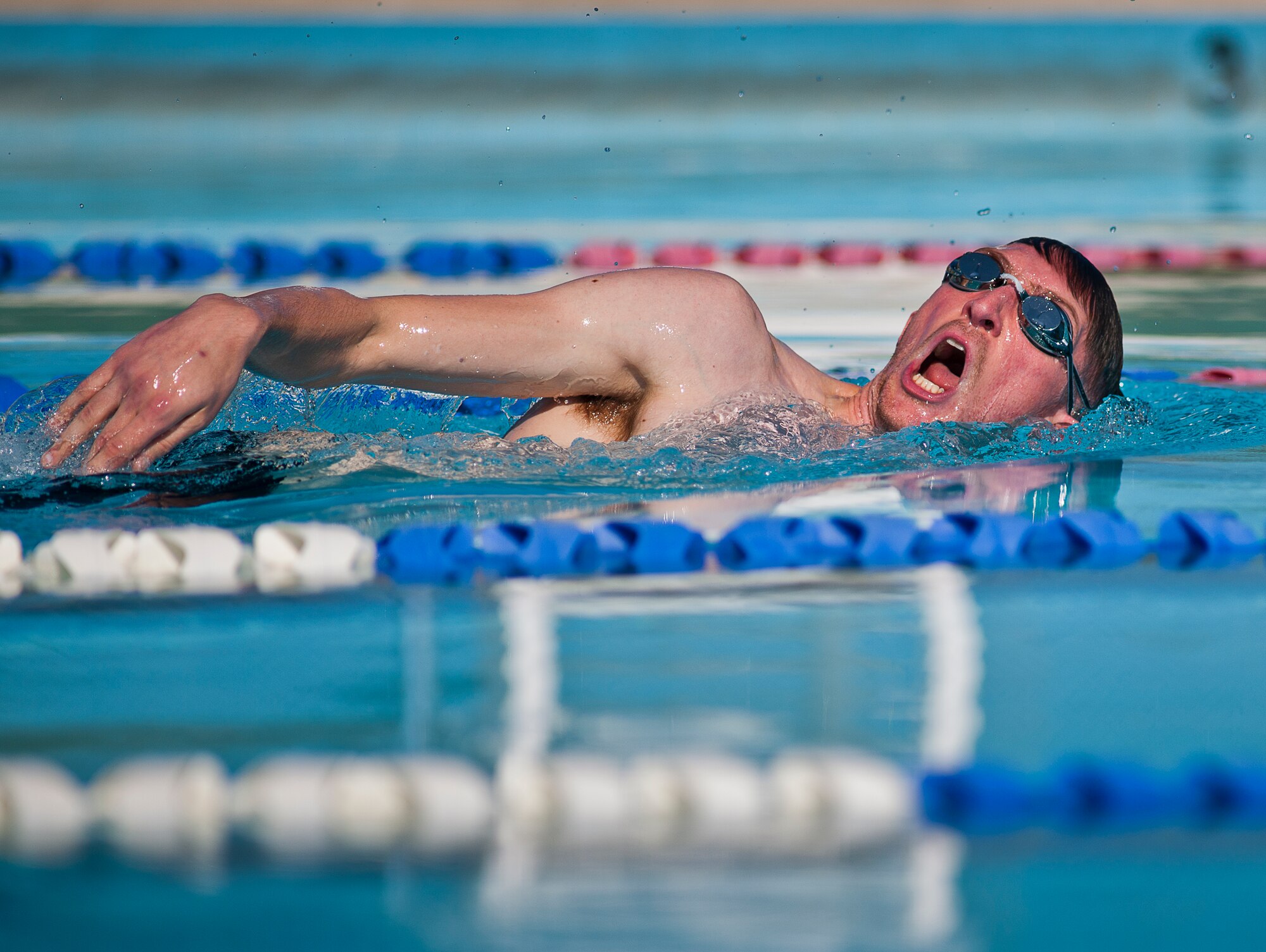 Zachary Burnash, an Air Force an Air Force Wounded Warrior athlete, swims laps during the final day of the Warrior Games training camp at Eglin Air Force Base, Fla., April 22. The five-day training camp for the Air Force’s athletes serves as their last practice session before the Warrior Games June 19-28. (U.S. Air Force photo/Samuel King Jr.)