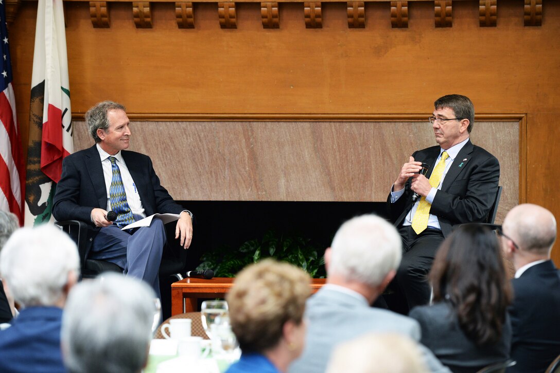 Defense Secretary Ash Carter fields questions from Dr. David Relman, co-director of Stanford University's Center for International Security and Cooperation, and the audience at Stanford University in Stanford, Calif., April 23, 2015.