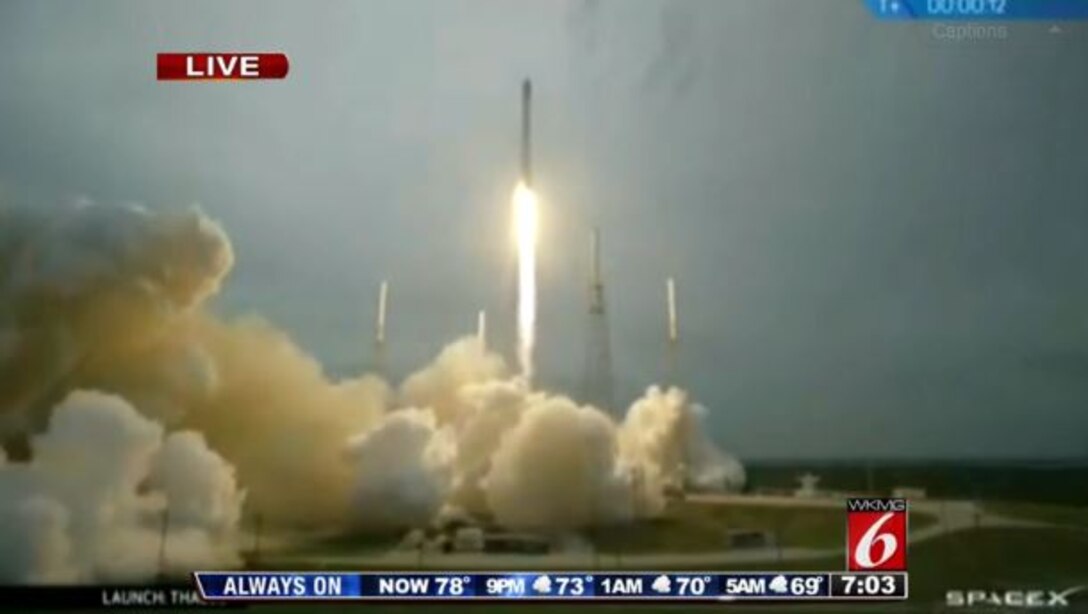 For the second time in an 14-day span, the U.S. Air Force's 45th Space Wing conducted another successful launch on the Eastern Range from Launch Complex 40 April 27, 2015 at 7:03 p.m. EDT.