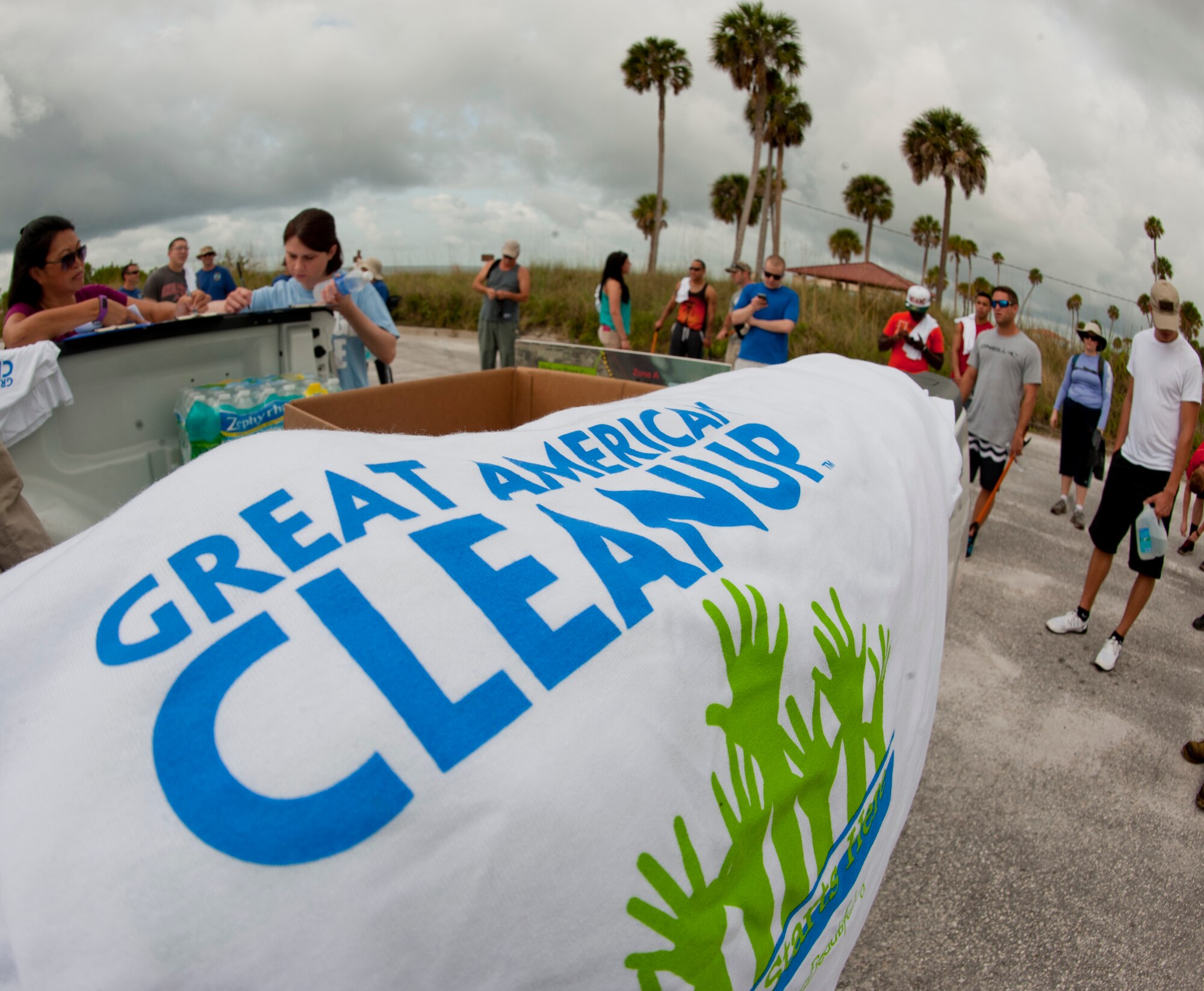 Members from Team MacDill clean the base shoreline April 24, 2015, at MacDill Air Force Base, Fla. MacDill has been doing the Coastal Clean-up for the last 20 years; however, it wasn’t until last year that the base began hosting  two events each year—one is September and one in April. (U.S. Air Force photo by Senior Airman Jenay Randolph/Released) 