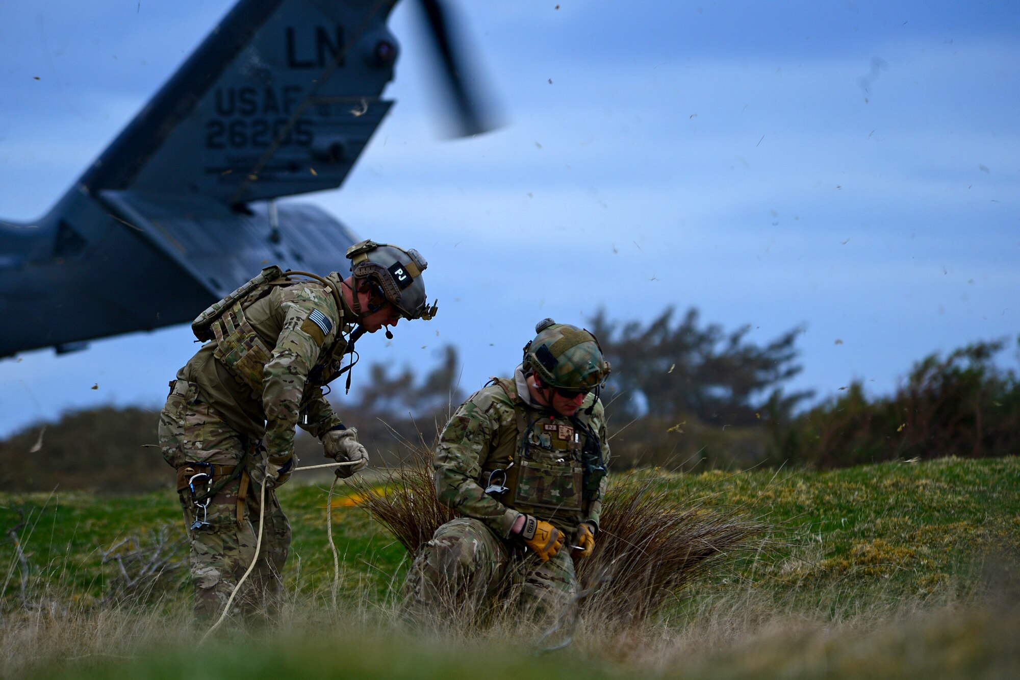 Pararescuemen assigned to Royal Air Force Lakenheath's 57th Rescue Squadron, participate in exercise Joint Warrior 15-1 in Scotland, April 21, 2015.  Pararescuemen trained using real-world scenarios, to prepare for worldwide personnel recovery efforts. (U.S. Air Force photo by Senior Airman Erin O'Shea/Released)