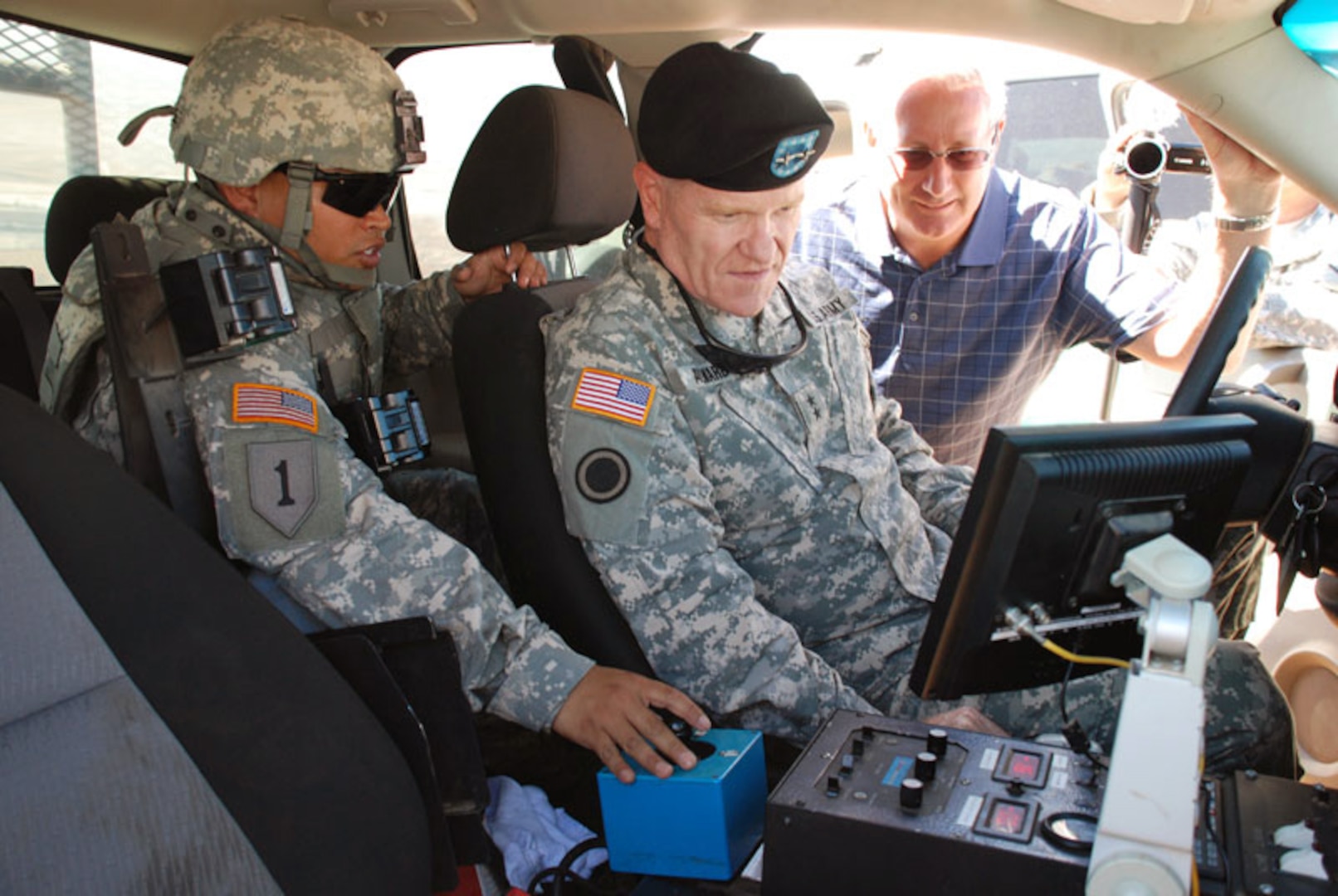 NGB general visits California border troops > National Guard > Guard ...