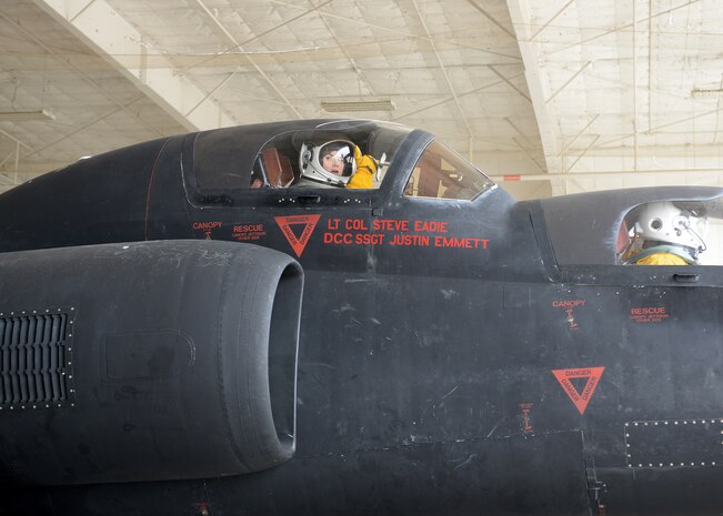 Dr. Mica Endsley, Chief Scientist of the U.S. Air Force, sits aboard a U-2 Dragon Lady preparing to exit a hangar at Beale Air Force Base, Calif., April 24, 2015. Endsley’s mission is to serve as the chief scientific adviser to the Chief of Staff and Secretary of the Air Force, and provide assessments on a wide range of scientific and technical issues affecting the Air Force mission. (U.S. Air Force photo by John Schwab/Released)