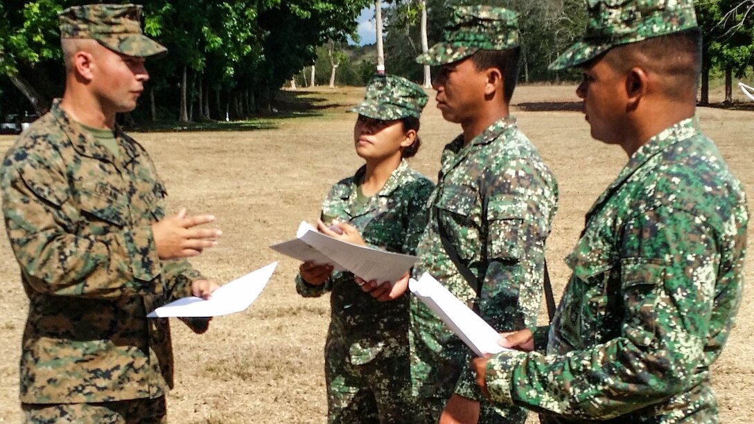 U.S. Marines from the 1st Marine Expeditionary Brigade conduct shoulder-to-shoulder communications training with their Philippine Marine counterparts from WESCOM's 3rd Marine Expeditionary Brigade as part of exercise Balikatan 2015. The exercise is an opportunity for the two nations' militaries to share capabilities and best practices, and to build their partnership.