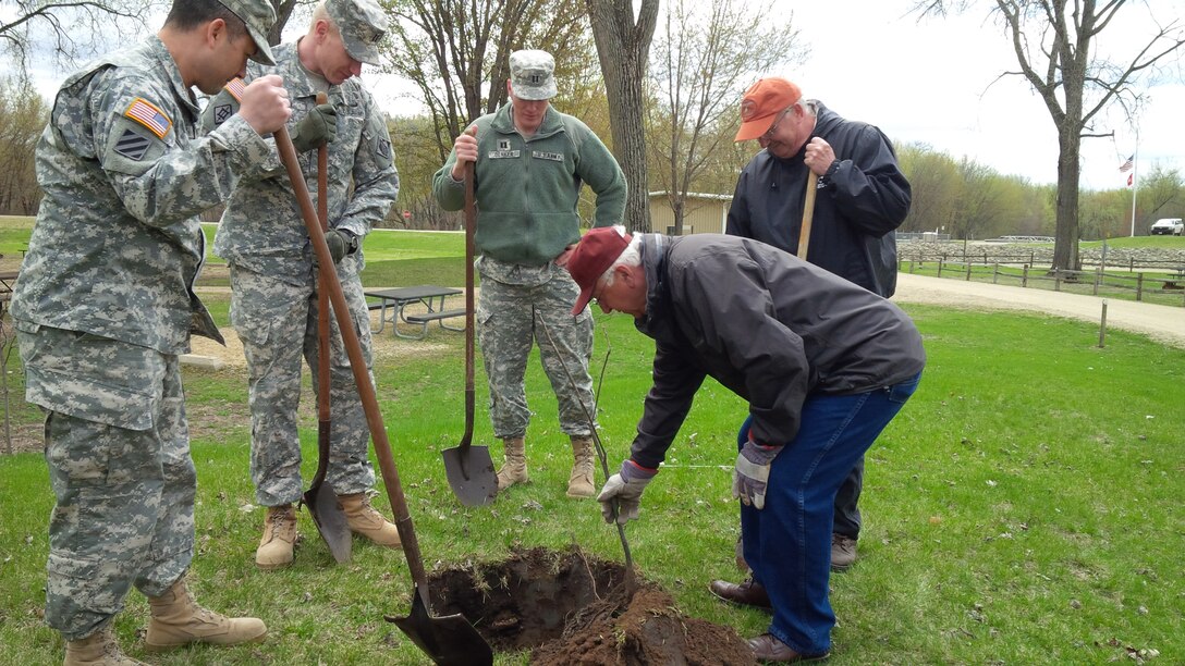 St. Paul District staff participated in tree plantings at the District’s Blackhawk Park, located near De Soto, Wisconsin, on April 22, 2015, with members of the Friends of Pool 9, as part of this week’s Earth Day activities. The 15 trees were donated by Wilson’s State Nursery, a local nursery in Boscobel, Wisconsin.