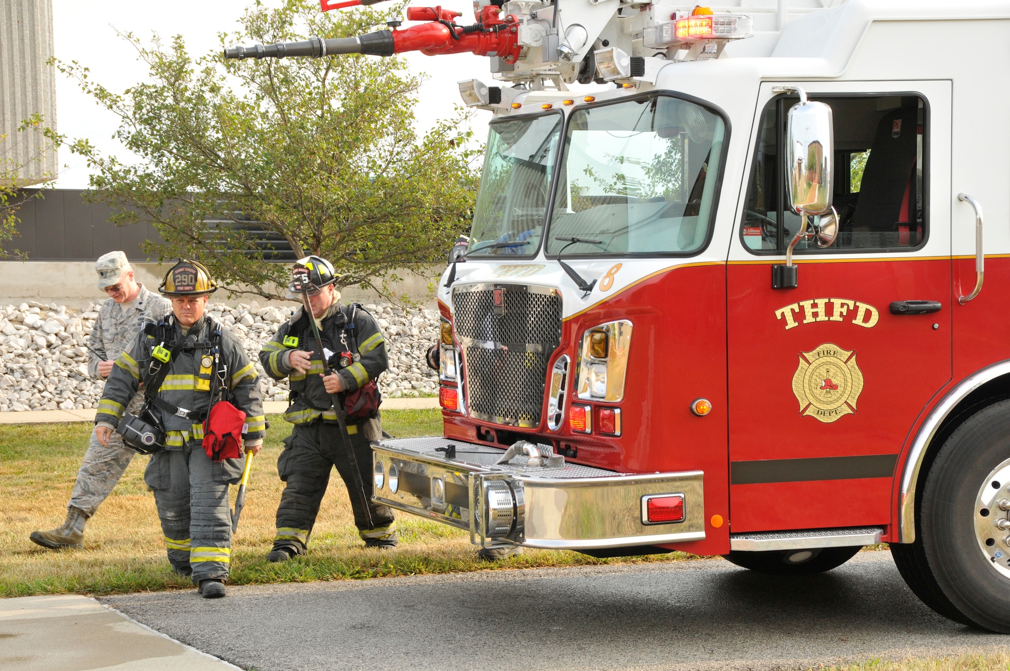 Airmen from the 181 Intelligence Wing,  along with the Terre Haute Fire Department,  conducted a fire response exercise at the 181 Intelligence Wing, July 29, 2015. The 181 IW Inspection Team used this exercise to evaluate response time, current obstacles, and existing checklists and procedures. Building our relations with community organizations is key to the Indiana Air National Guard. (U.S. Air National Guard photo by Senior Master Sgt. John S. Chapman/Released)