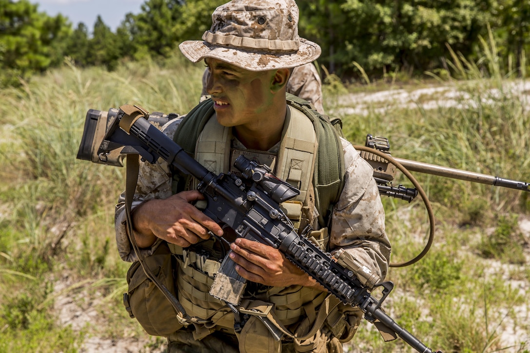 warlords-train-new-marines-in-scout-sniper-capabilities