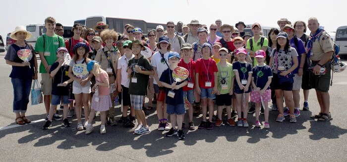 Scouts with Scout Troop 77 and residents from Marine Corps Air Station Iwakuni, Japan, gather together before exploring the 23rd World Scout Jamboree in Kirara-hama, Yamaguchi, Japan, August 1, 2015. This year’s jamboree included 34,000 scout participants from 150 countries. This was the first international event for local Scout Troop 77.