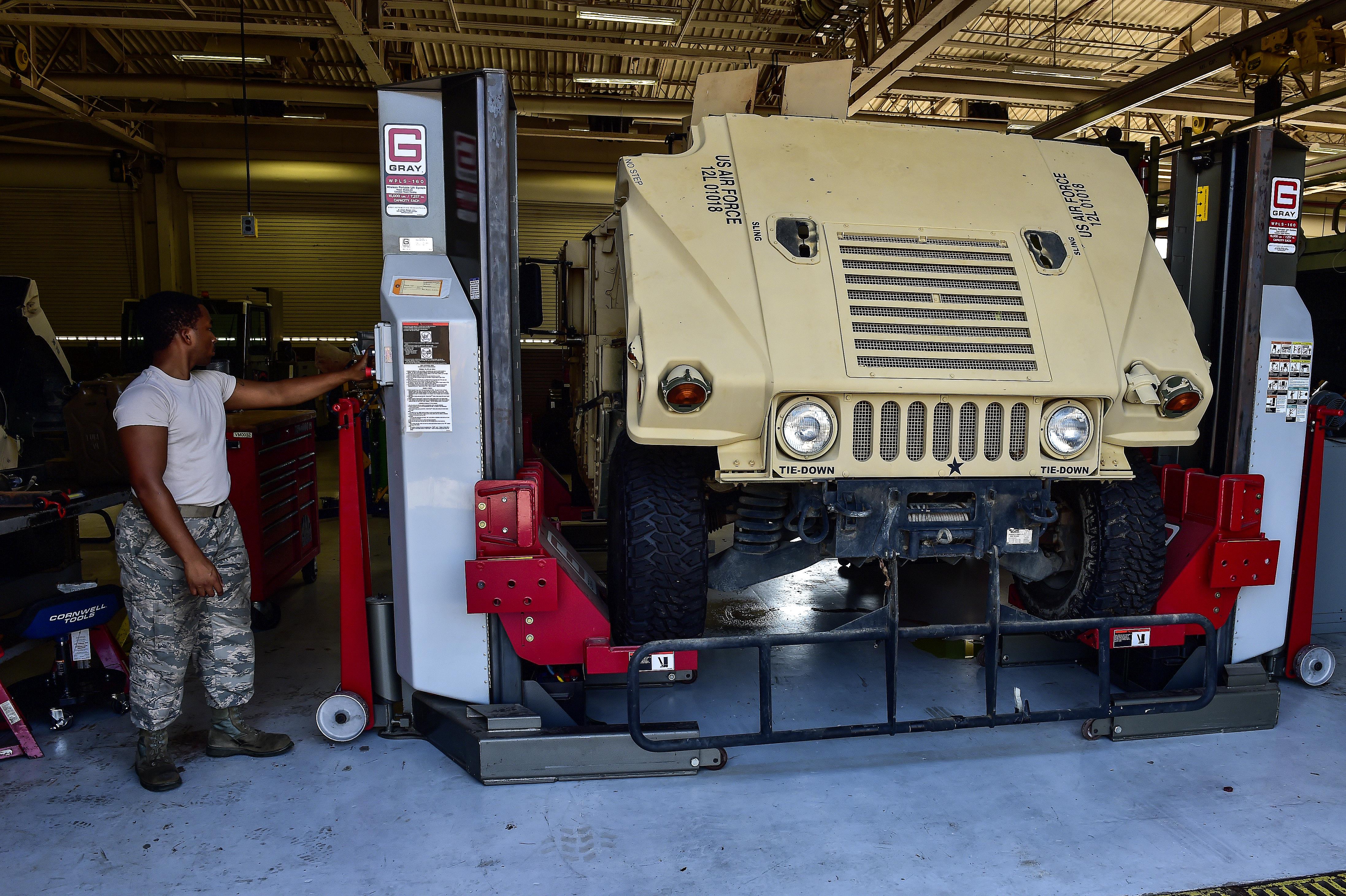 Vehicle Maintenance flight keeps base rolling > Hurlburt Field