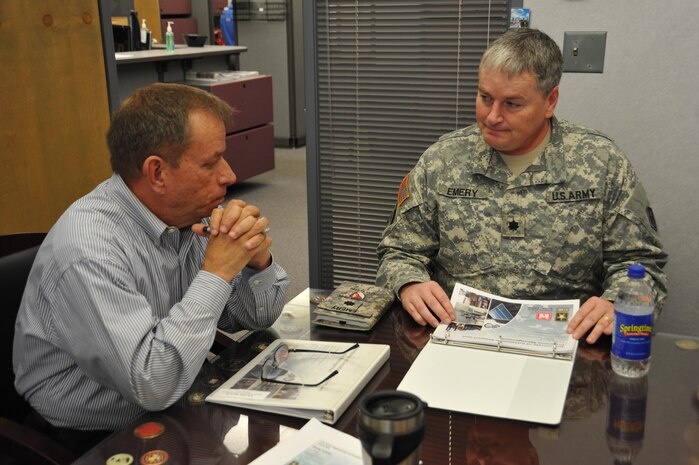 Lieutenant Col. Burlin L. Emery, deputy commander of the U.S. Army Engineering and Support Center, Huntsville met with Albert “Chip” Marin, director of the Huntsville Center’s Installation Support and Programs Management Directorate and ISPM division chiefs, for an inbrief on ISPMs mission. Emery has been visiting Huntsville Center’s numerous directorates and small offices since his arrival to better understand its diverse mission.