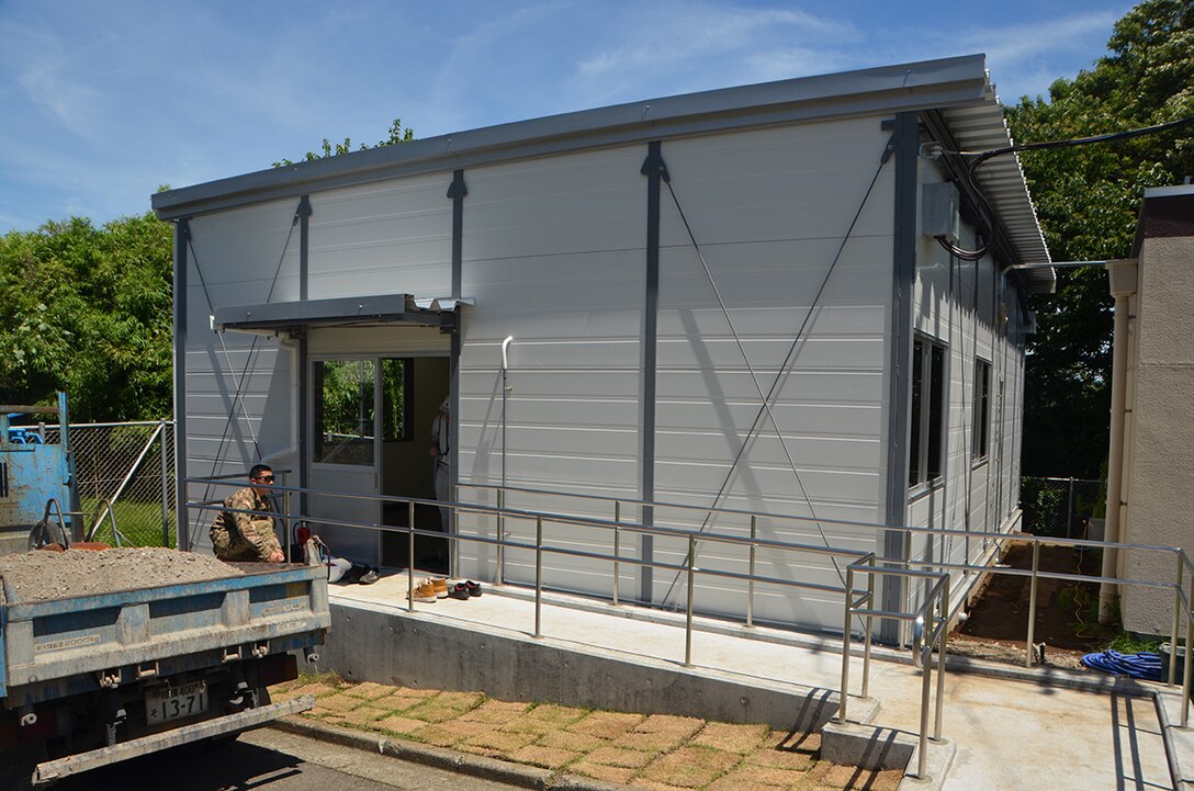 U.S. Army Corps of Engineers, Japan District completed the Camp Zama Veterinary Clinic temporary administrative facility for use while the existing building undergoes repairs.