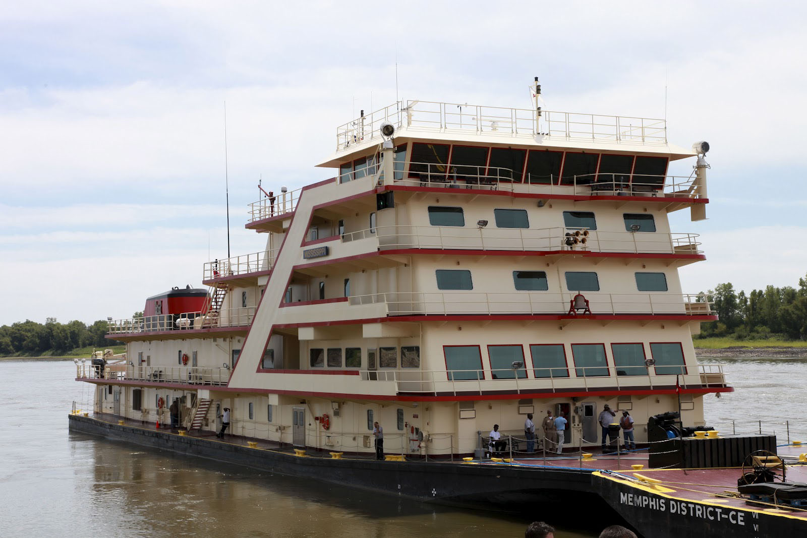 Corps of Engineers to host two open houses onboard Motor Vessel MISSISSIPPI  > St. Louis District > News Releases