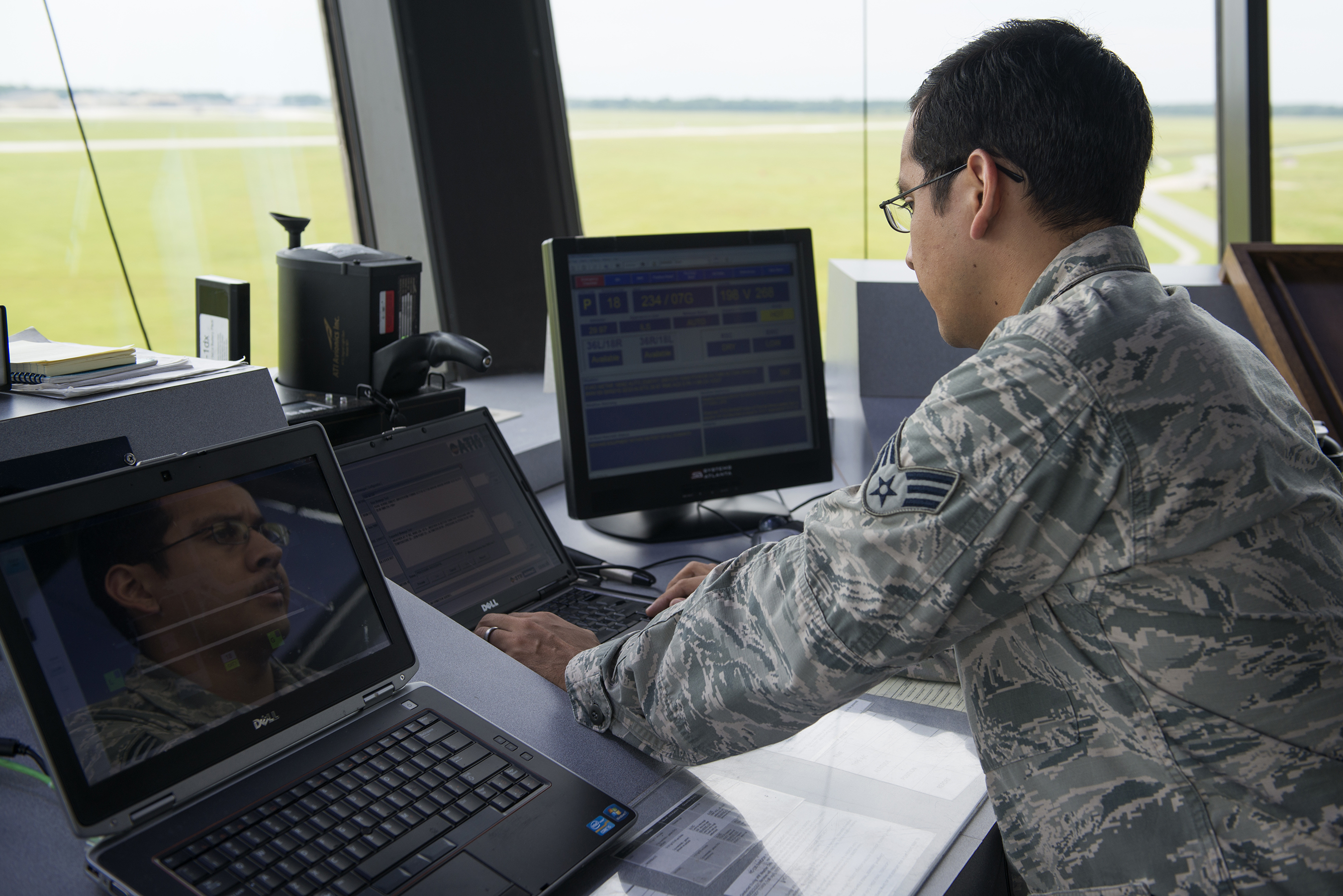ATC Airmen watch skies, ensure safety > Moody Air Force Base > Article