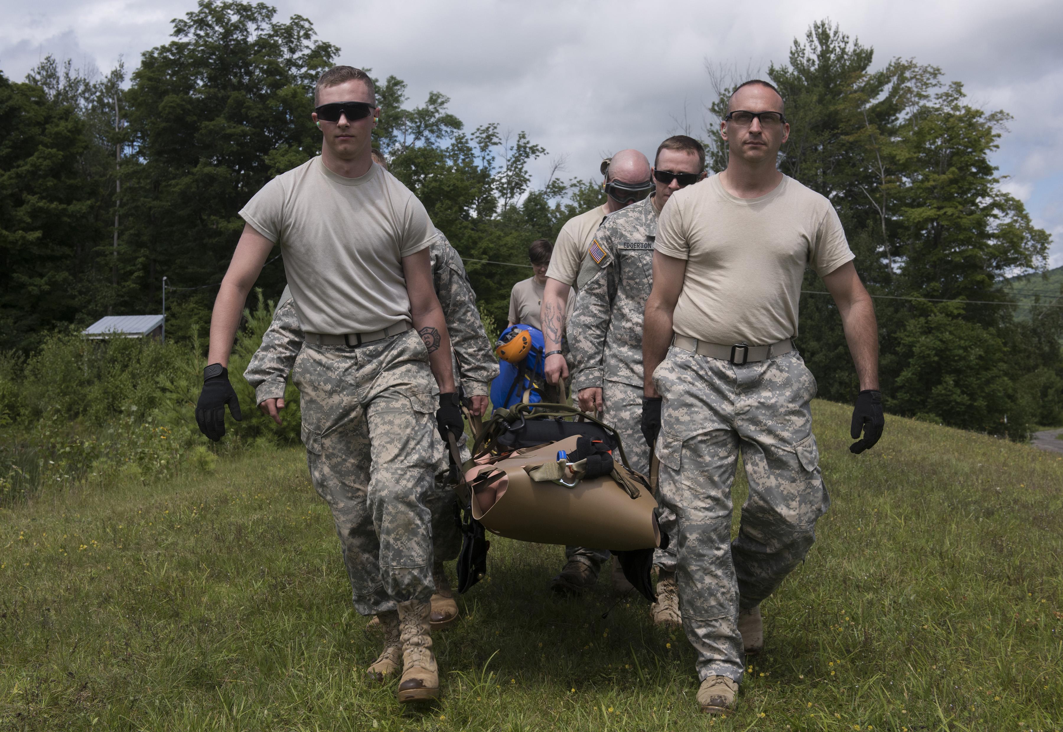Vermont National Guard Soldiers help test flexible litters > National