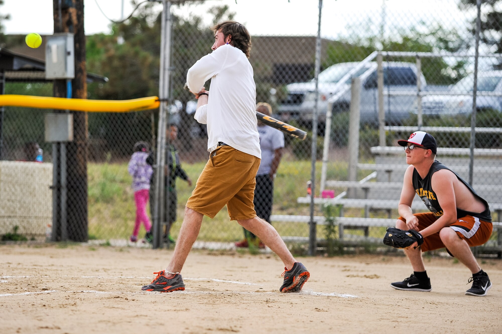 Golf Course's Nick Canfield goes to bat during the Recreational Softball Championship here Aug. 11, 2015. Golf Course took its third-straight title when they defeated Finance-306th Flying Training Group 27-18 in the championship.
(U.S. Air Force photo/Liz Copan)