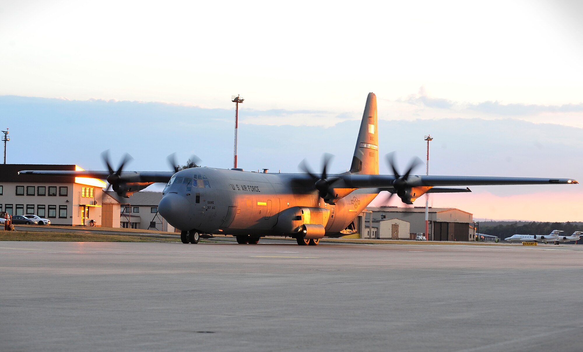 A C-130J Super Hercules, cargo aircraft from Dyess Air Force Base taxis on the flightline for the start of Exercise Swift Response 15, at Ramstein Air Base, Germany, Aug. 19, 2015. Exercise Swift Response 2015 is a joint and combined certification training event integrating multinational Brigade Task Forces from 11 NATO nations to include the U.S., Germany, Italy, United Kingdom and Greece. The multi-national exercise will be held at training locations in Germany, Italy, Romania and Bulgaria. (U.S. Air Force photo/Airman 1st Class Larissa Greatwood)
