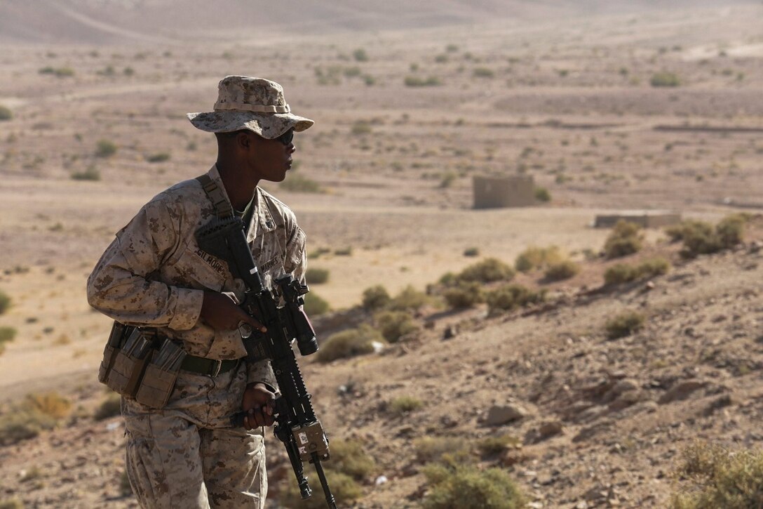 Southwest Asia (Aug. 18, 2015)  U.S. Marine Lance Cpl. Frankwon Gilmore practices patrolling techniques.  Gilmore is an infantry automatic rifle gunner with India Company, Battalion Landing Team 3rd Battalion, 1st Marine Regiment, 15th Marine Expeditionary Unit. The 15th MEU is deployed throughout Southwest Asia to maintain regional security in the U.S. 5th Fleet area of operations. (U.S. Marine Corps photo by Sgt. Jamean Berry/Released)