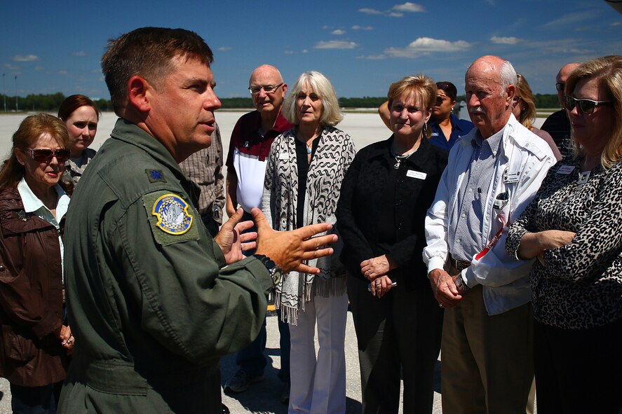 WRIGHT-PATTERSON AFB, Ohio – Lt. Col. Jeffrey Ciesla, 89th Airlift Squadron C–17 Globemaster III pilot, briefs civic leaders from the Dyess Air Force Base, Texas  area on the role of the C-17 during their visit to the 445th Airlift Wing Aug. 21, 2015. The civic leader group made a stop at Wright-Patterson AFB to tour the base and the National Museum of the U.S. Air Force during their visit here Aug. 20-21. The civic leader program is designed to showcase the important work citizen airmen and the Air Force Reserve do for our nation. (U.S. Air Force photo/Tech. Sgt. Patrick O’Reilly)